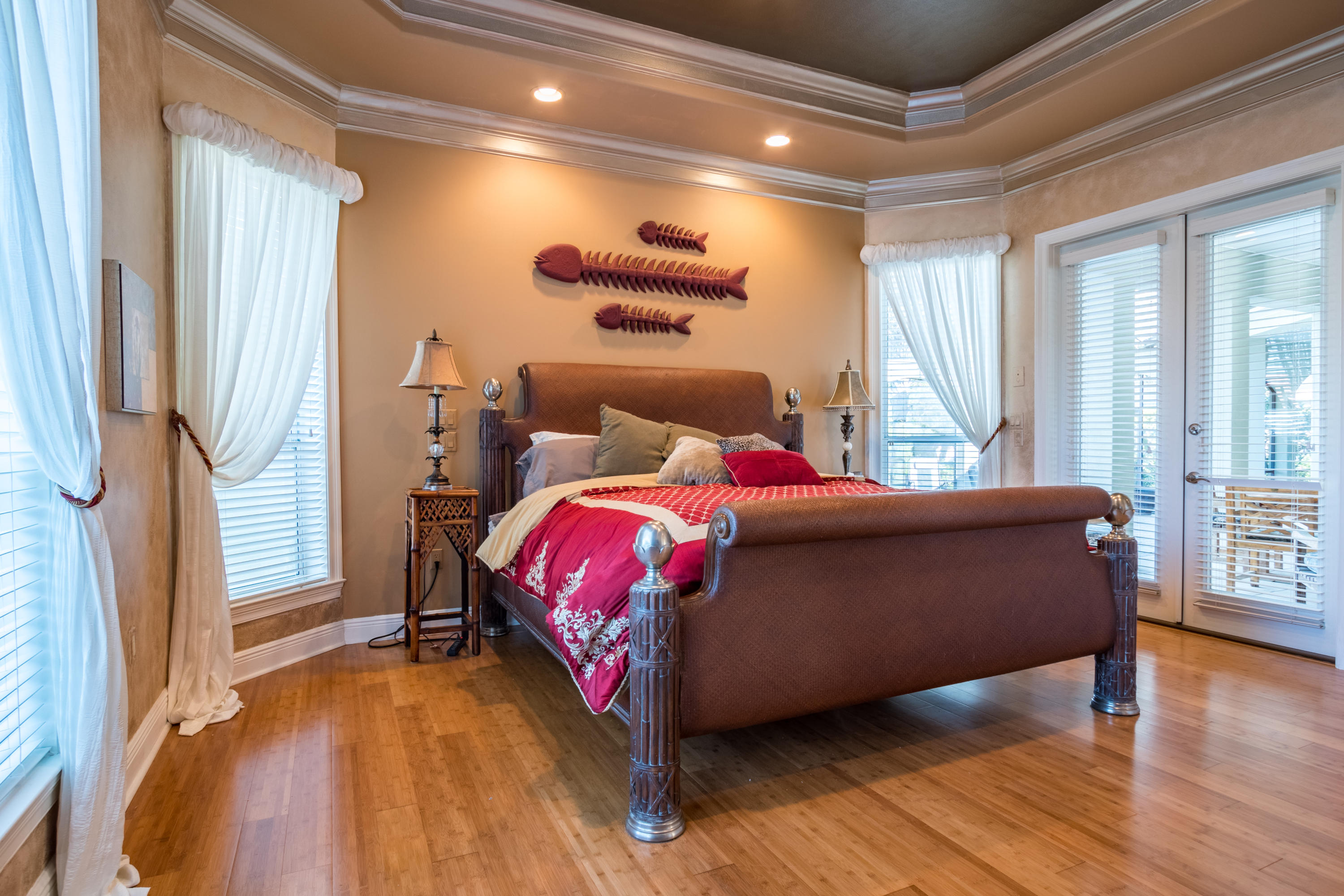 COMMODORE POINT S/D - Residential