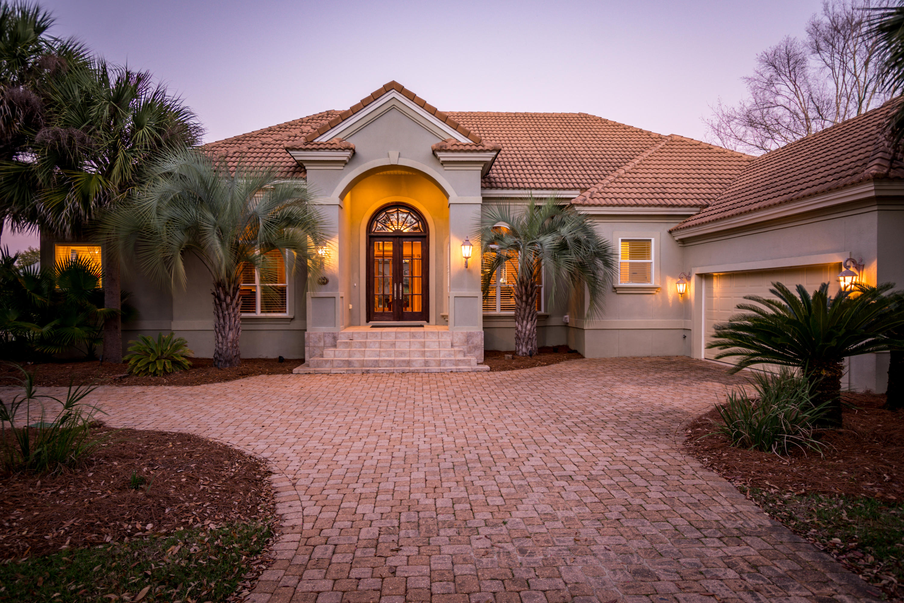 COMMODORE POINT S/D - Residential