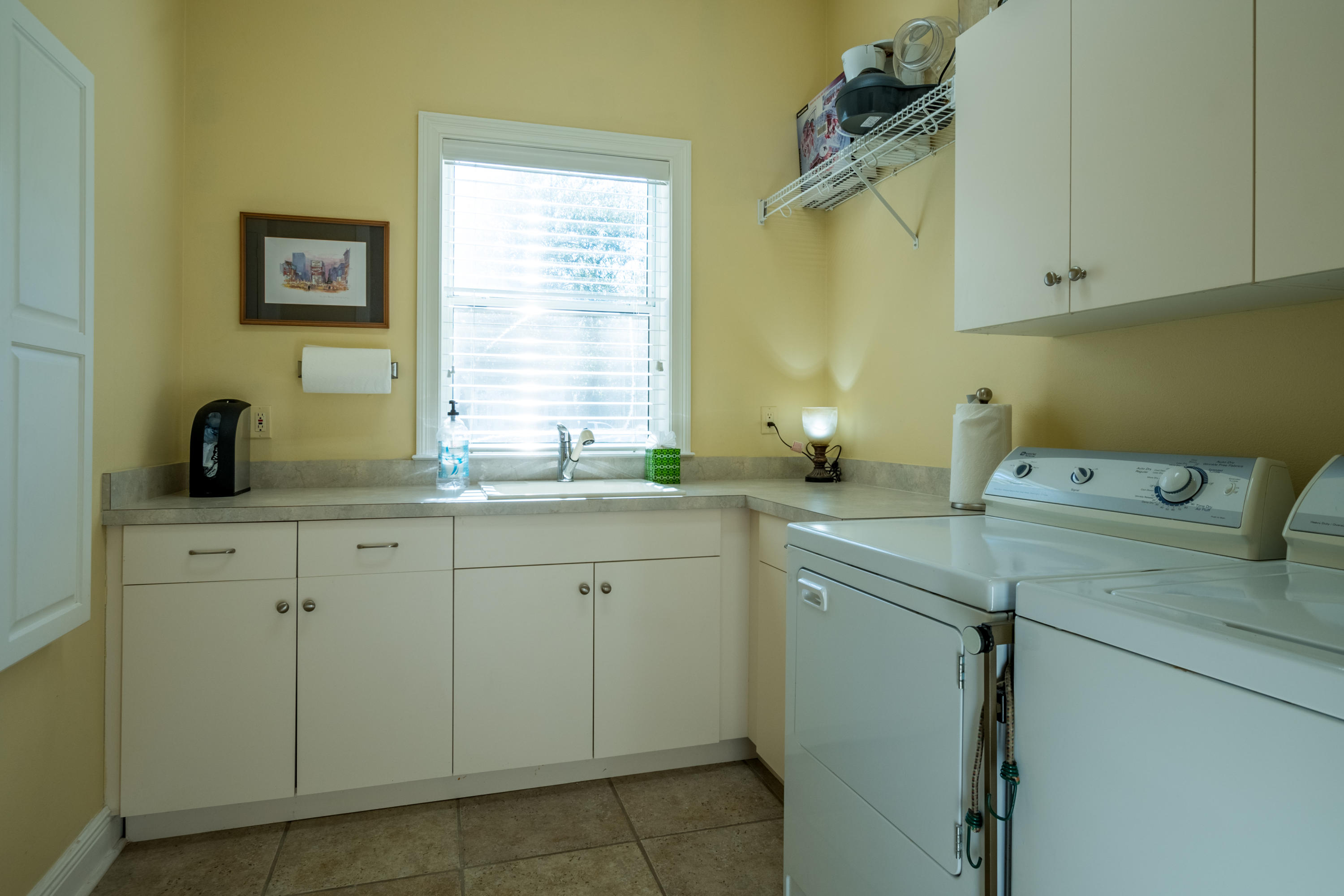 COMMODORE POINT S/D - Residential