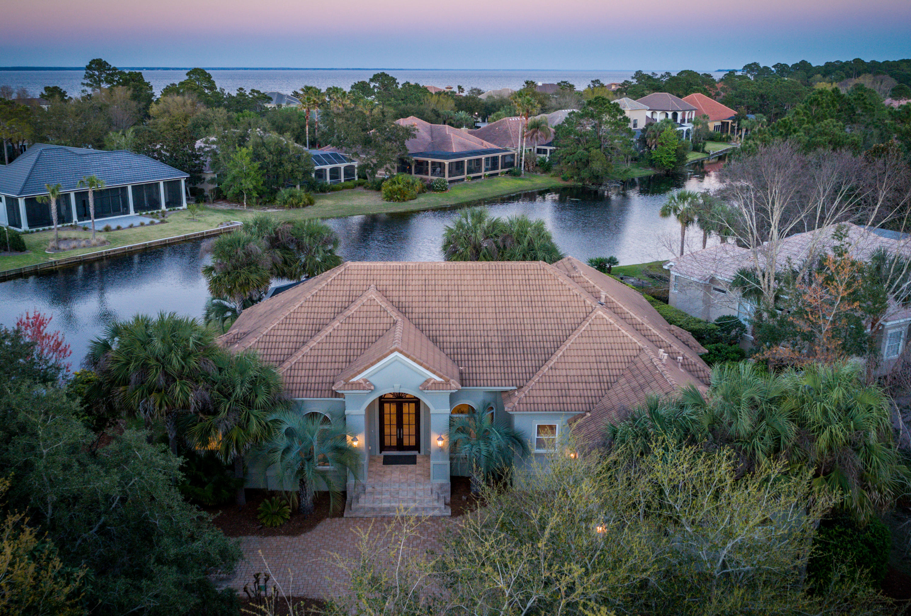 COMMODORE POINT S/D - Residential