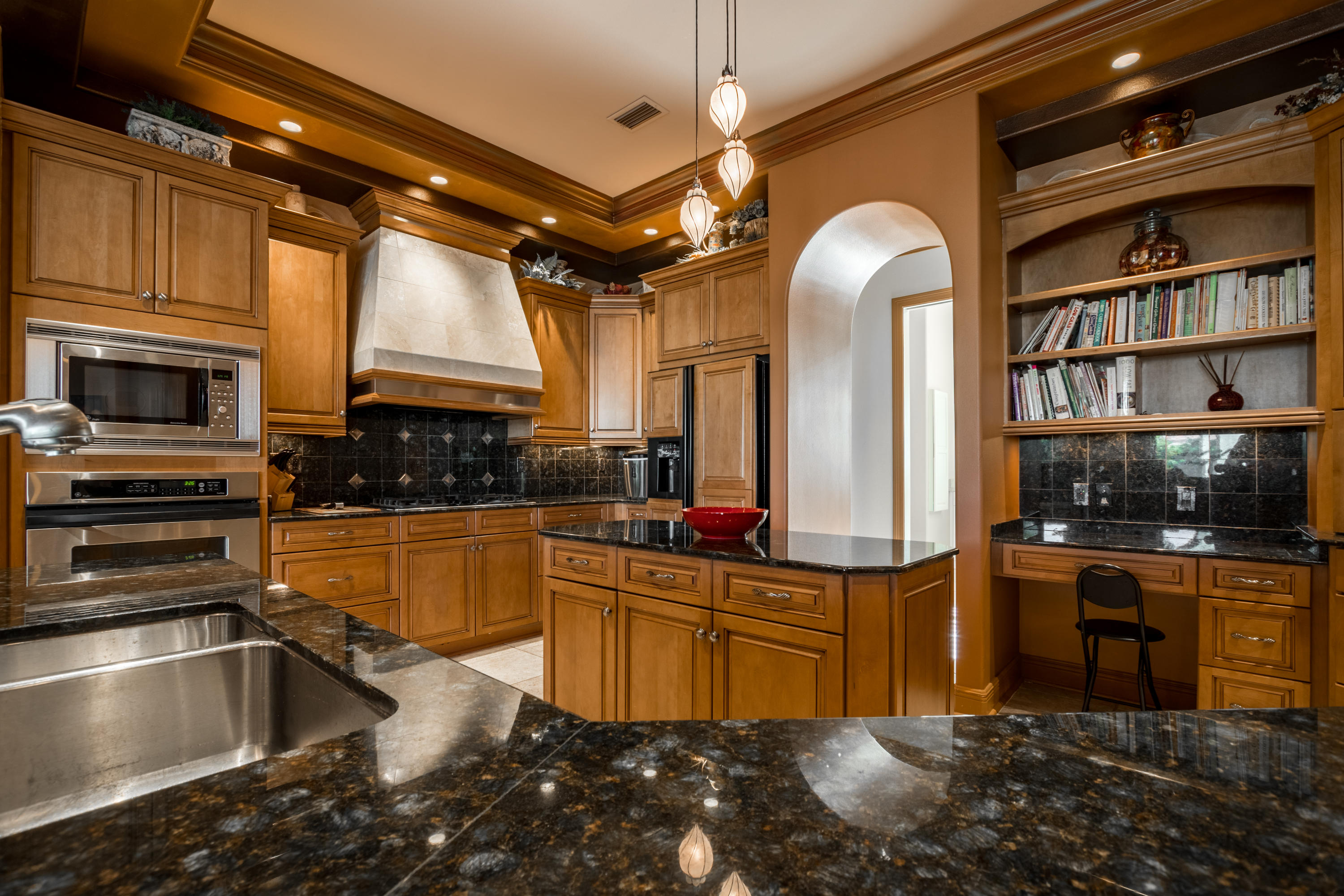 COMMODORE POINT S/D - Residential