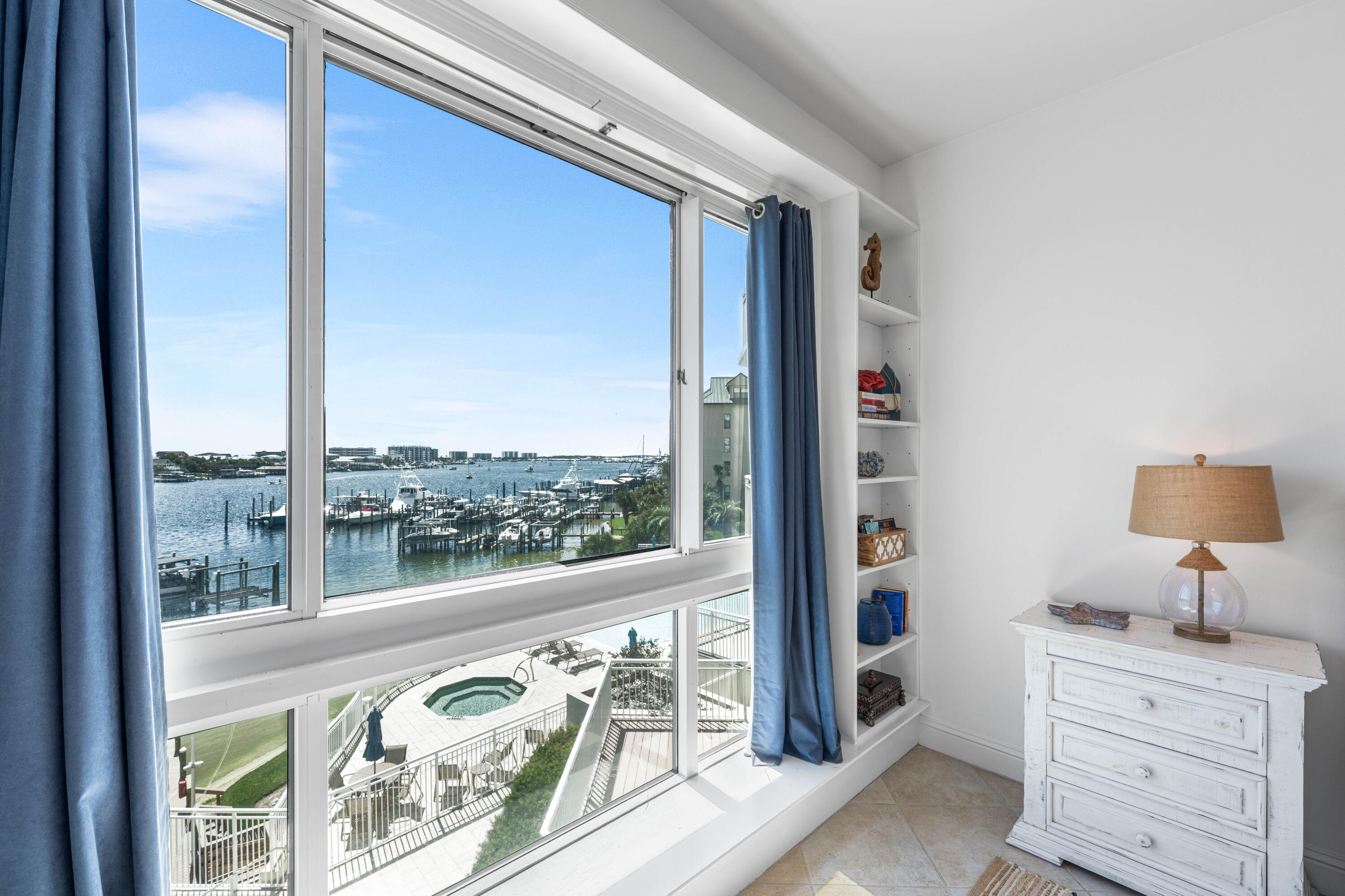 GRAND HARBOR - Residential