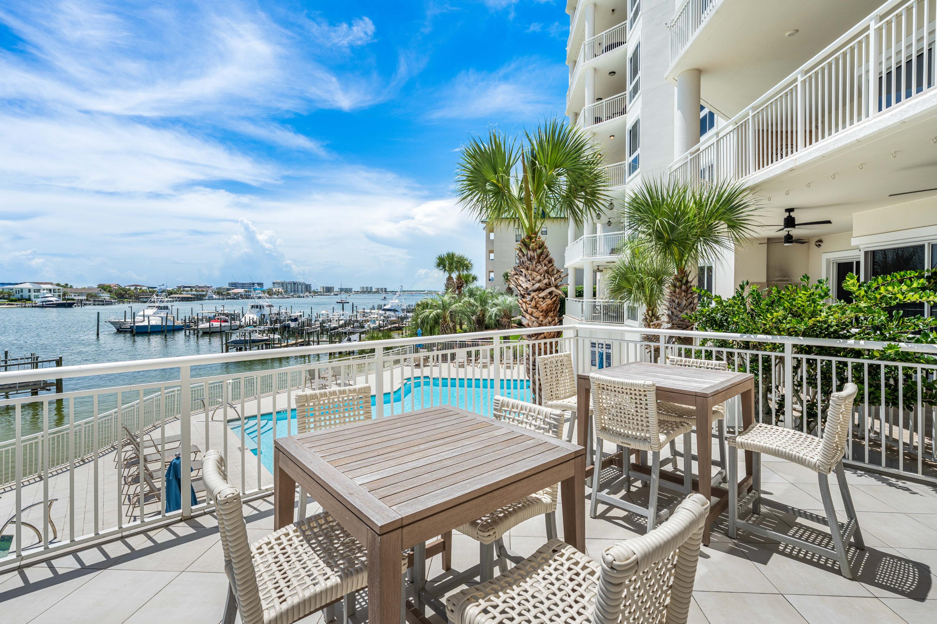 GRAND HARBOR - Residential