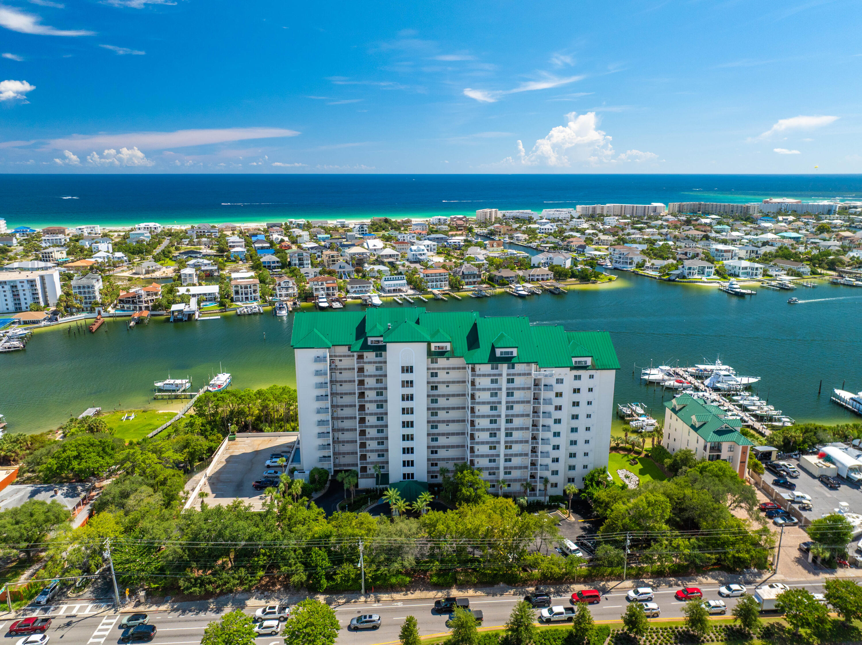GRAND HARBOR - Residential