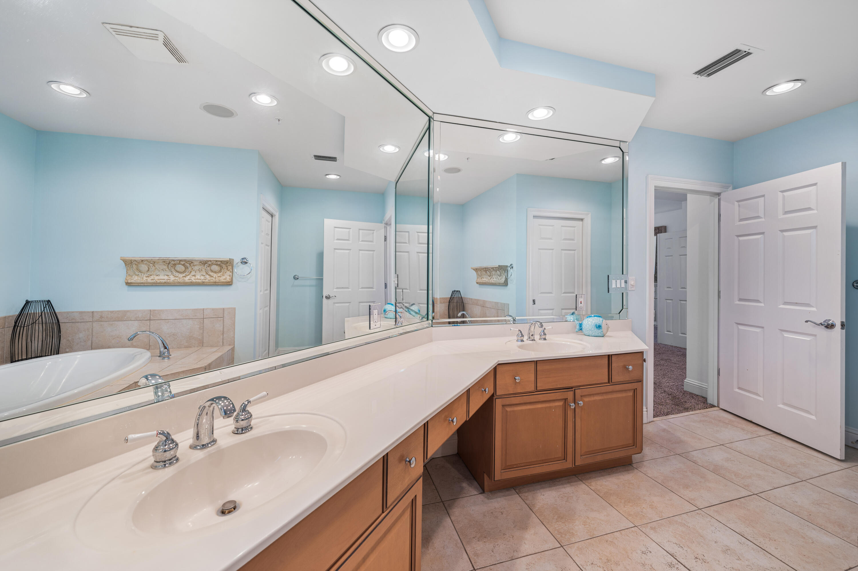GRAND HARBOR - Residential