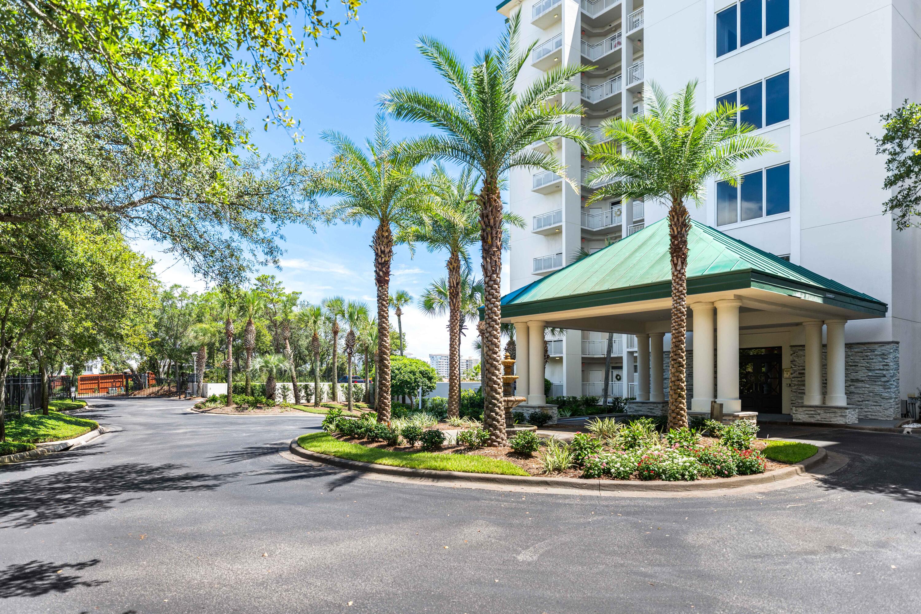 GRAND HARBOR - Residential