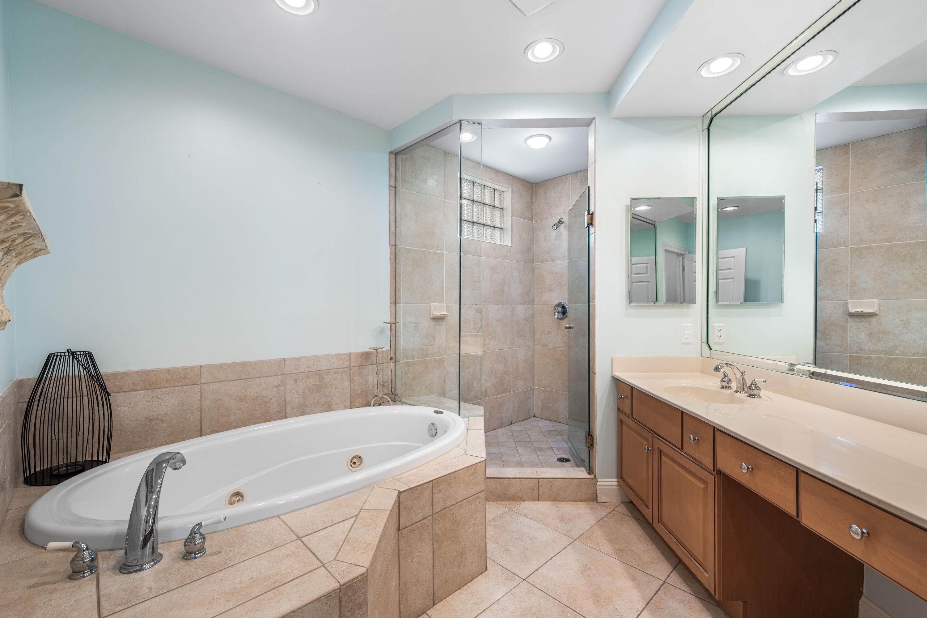 GRAND HARBOR - Residential