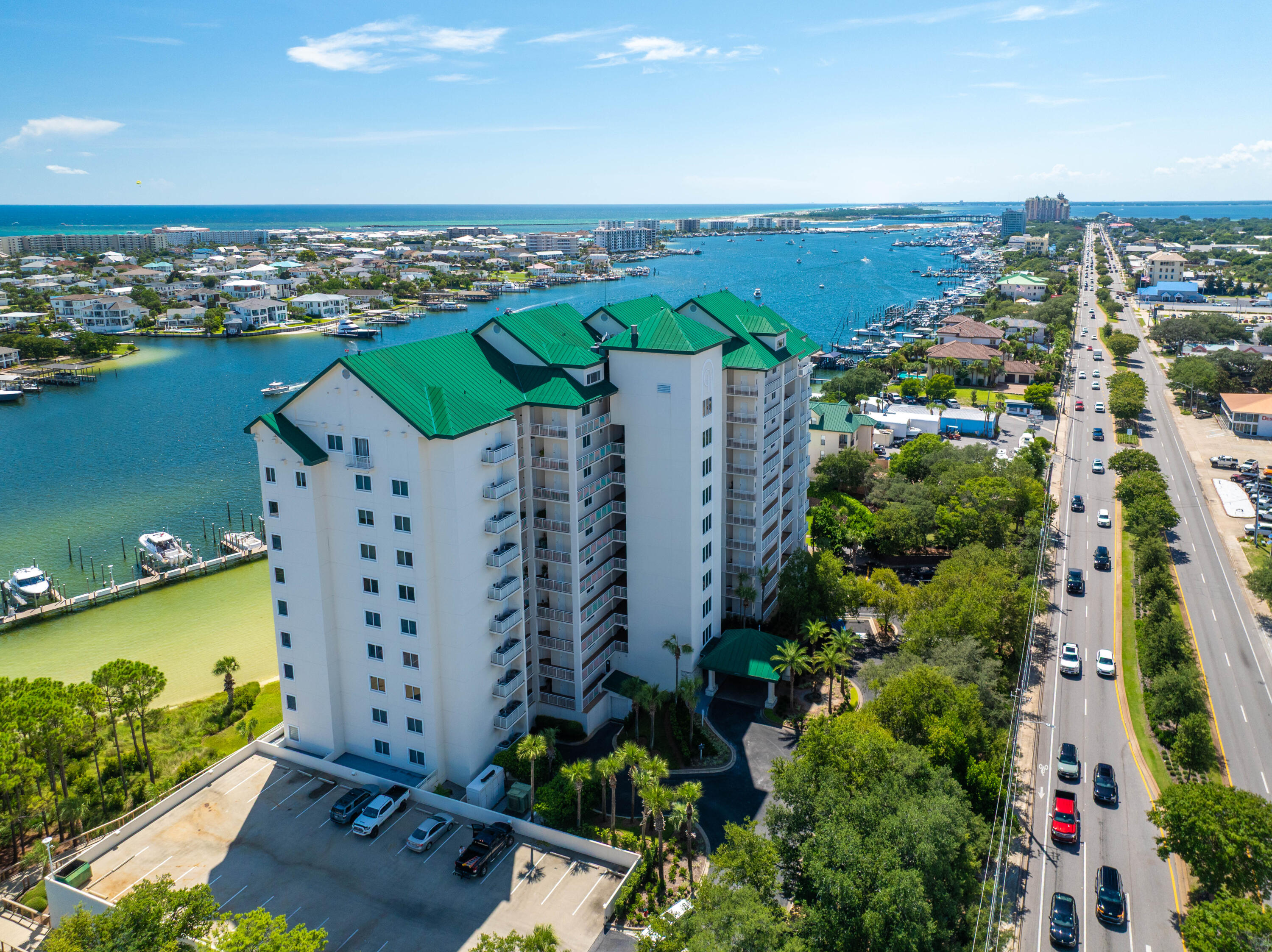GRAND HARBOR - Residential