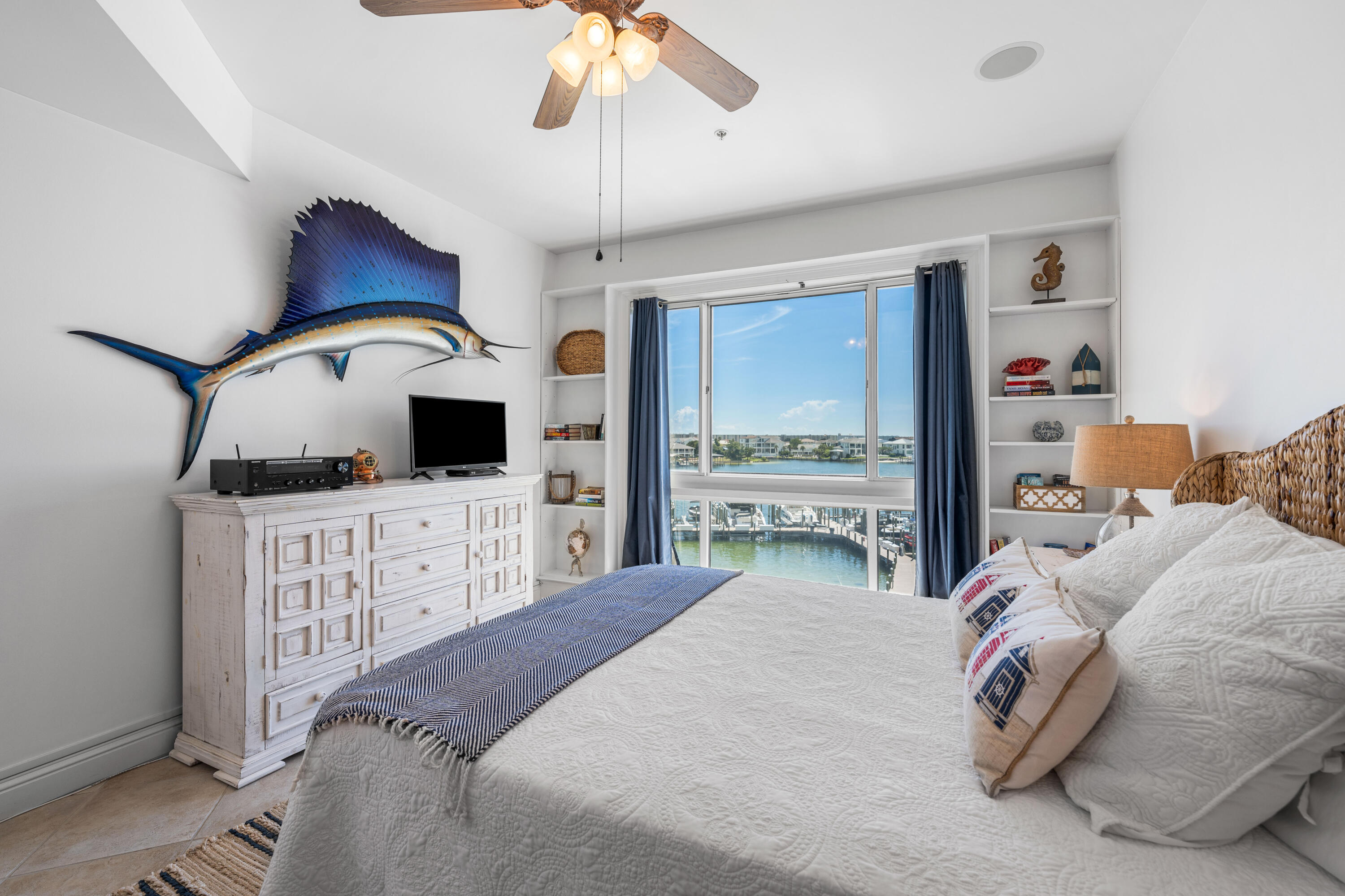 GRAND HARBOR - Residential
