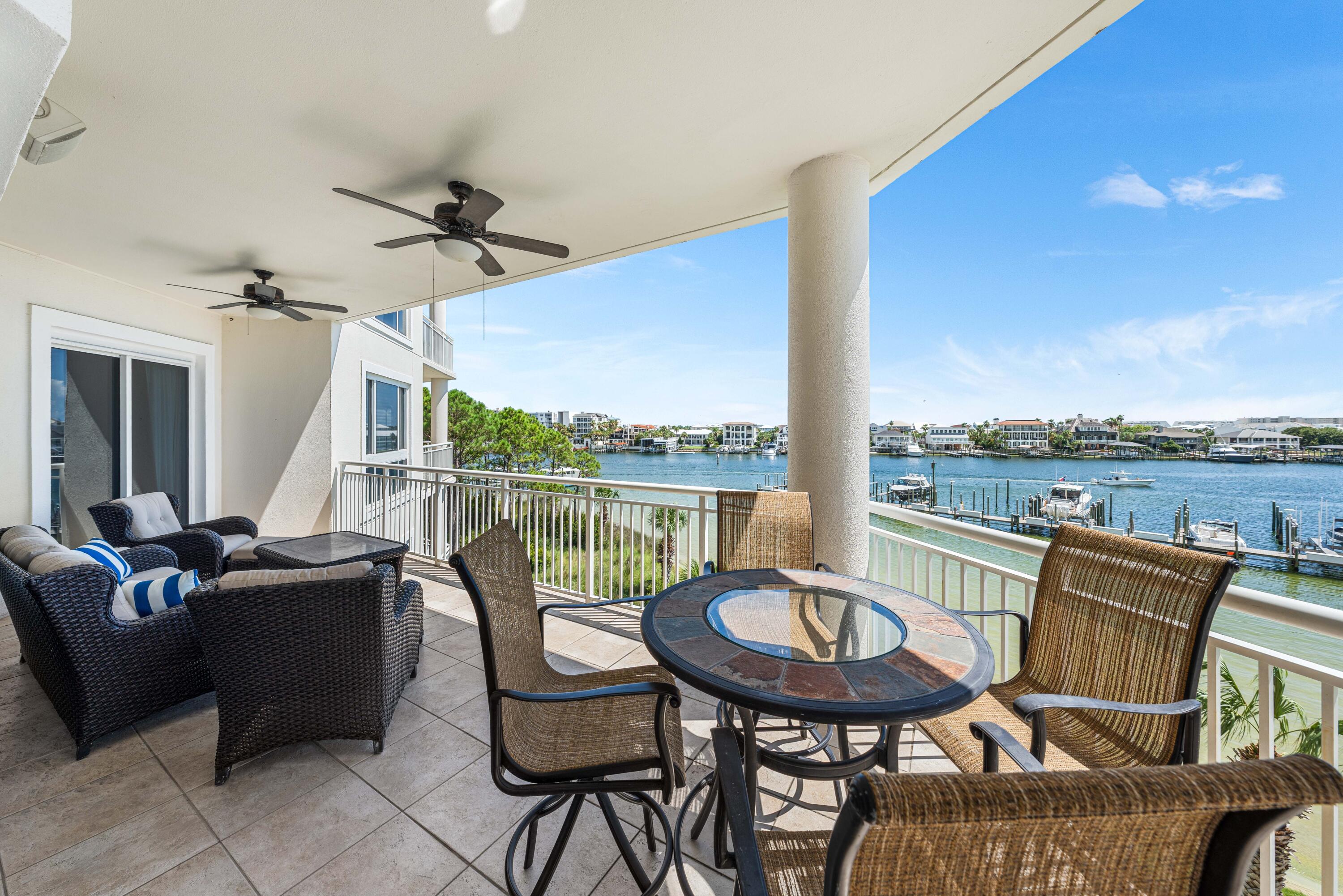 GRAND HARBOR - Residential