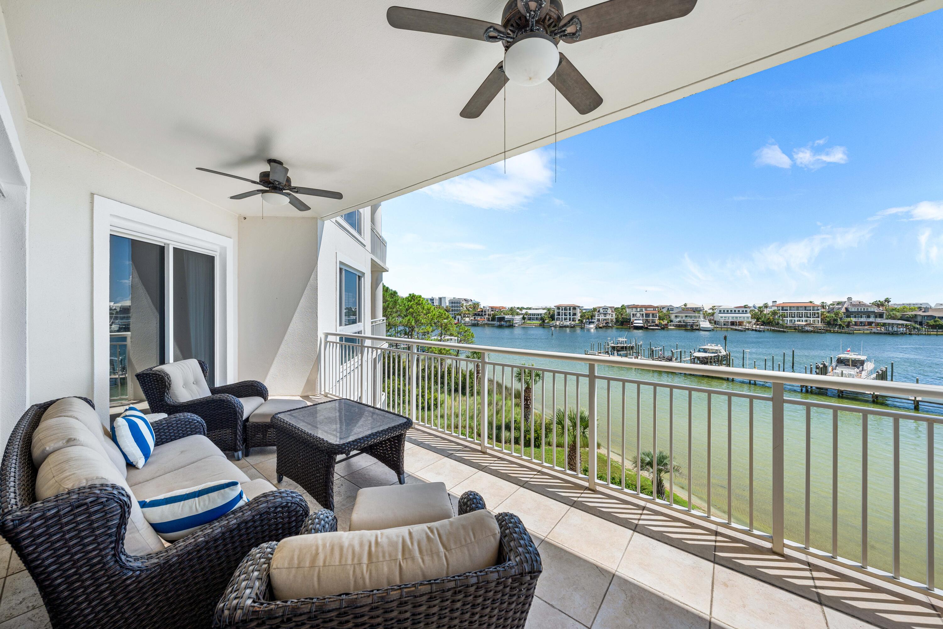 GRAND HARBOR - Residential