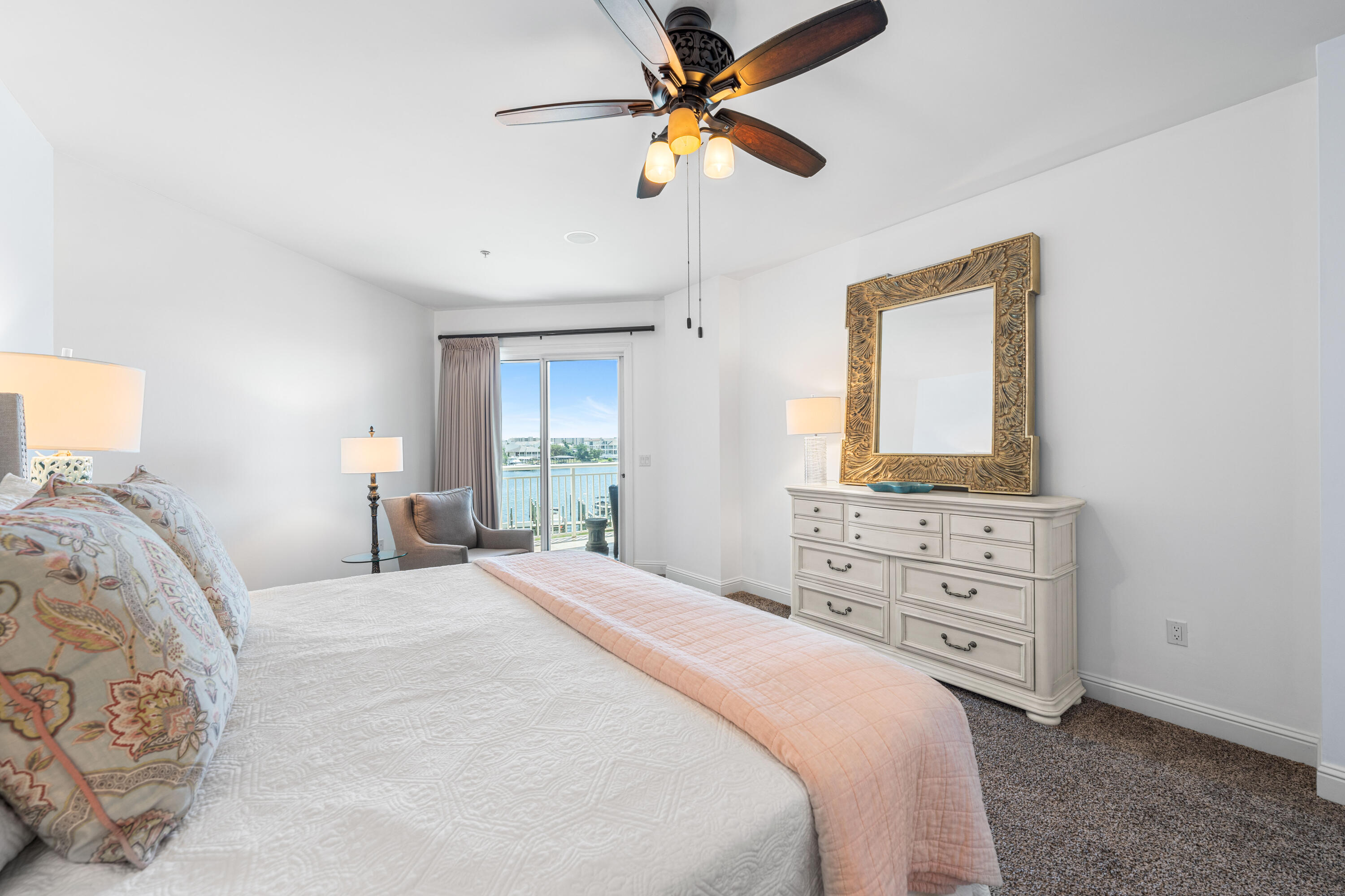 GRAND HARBOR - Residential