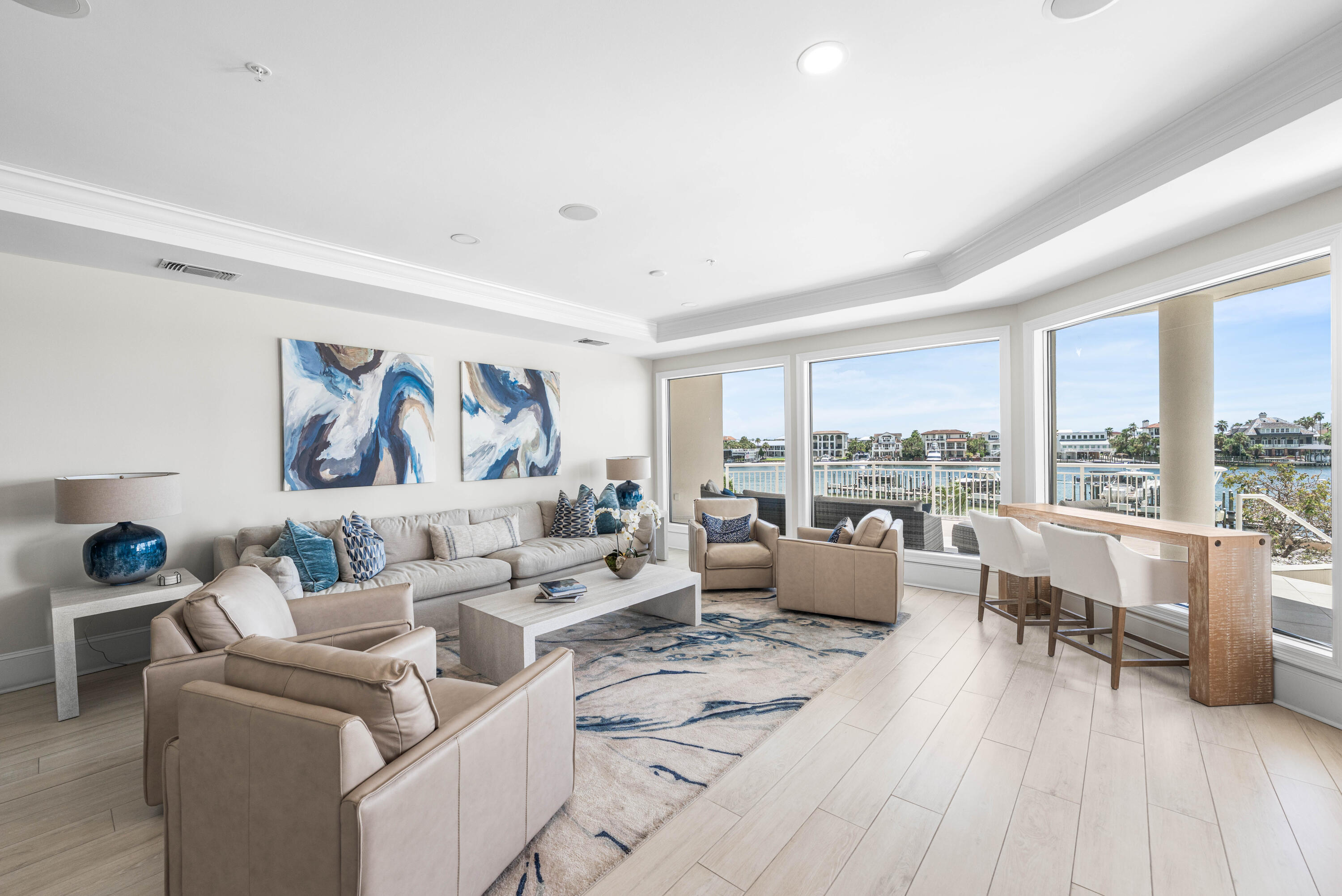 GRAND HARBOR - Residential