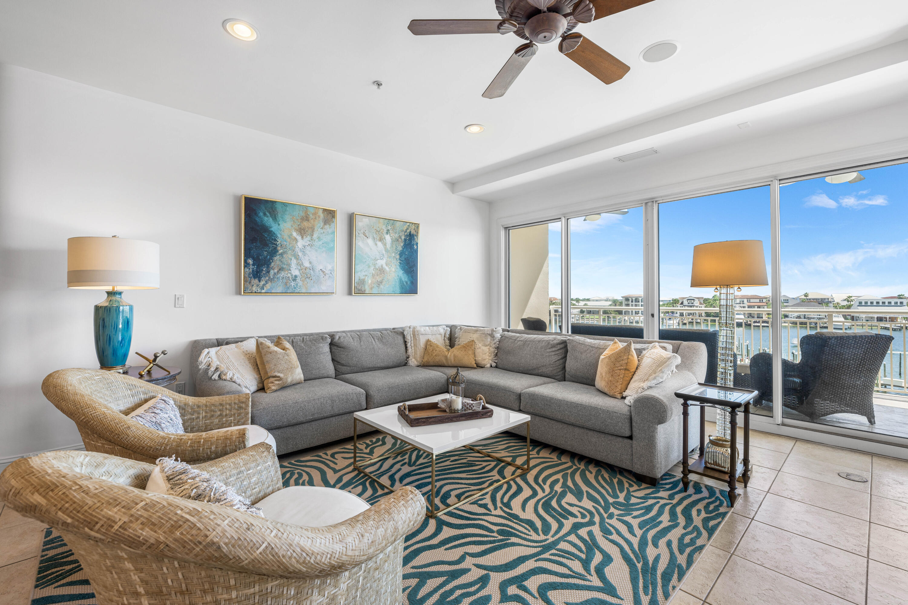 GRAND HARBOR - Residential