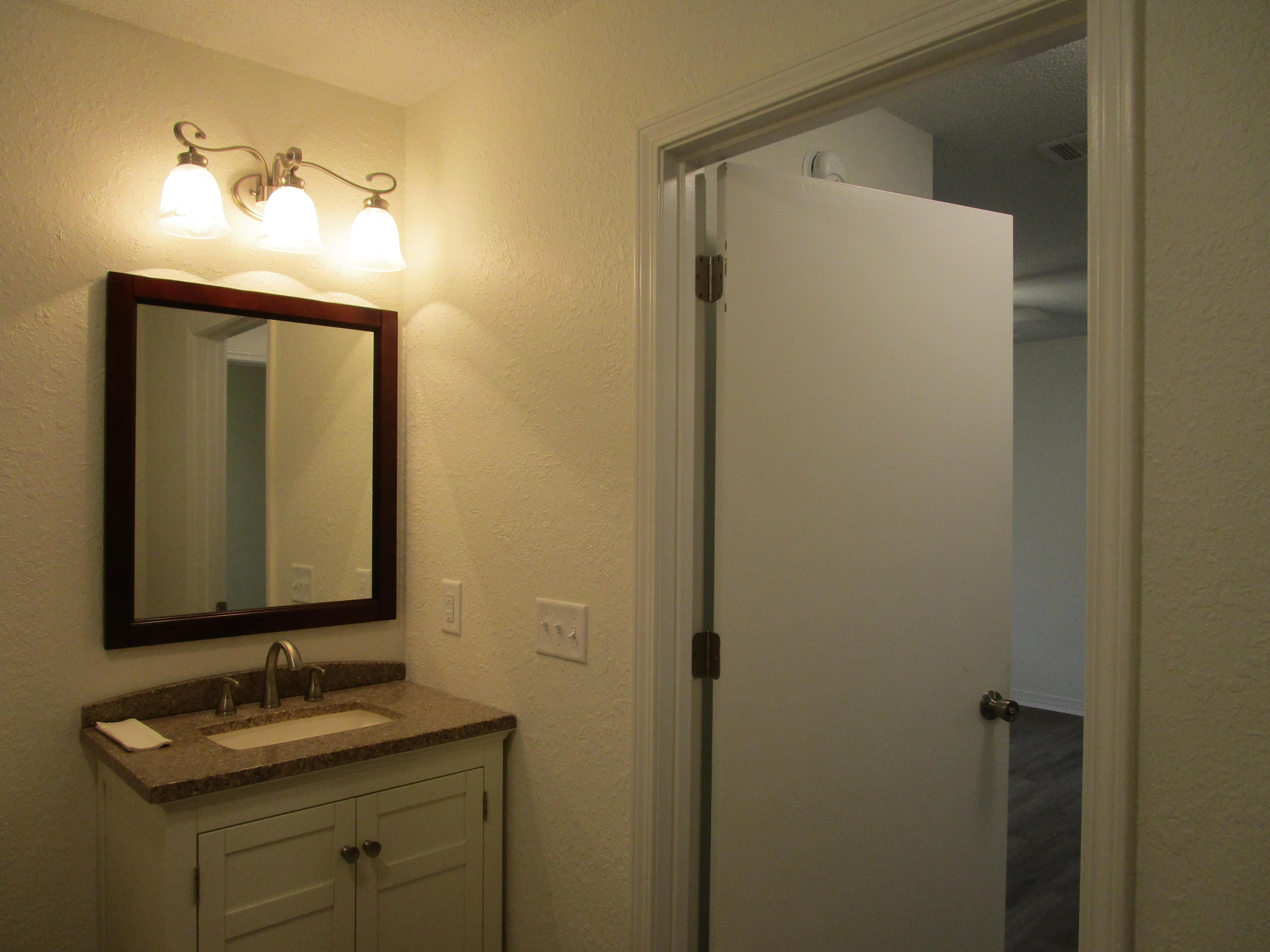 MORRIS ADDN TO CRESTVIEW - Residential