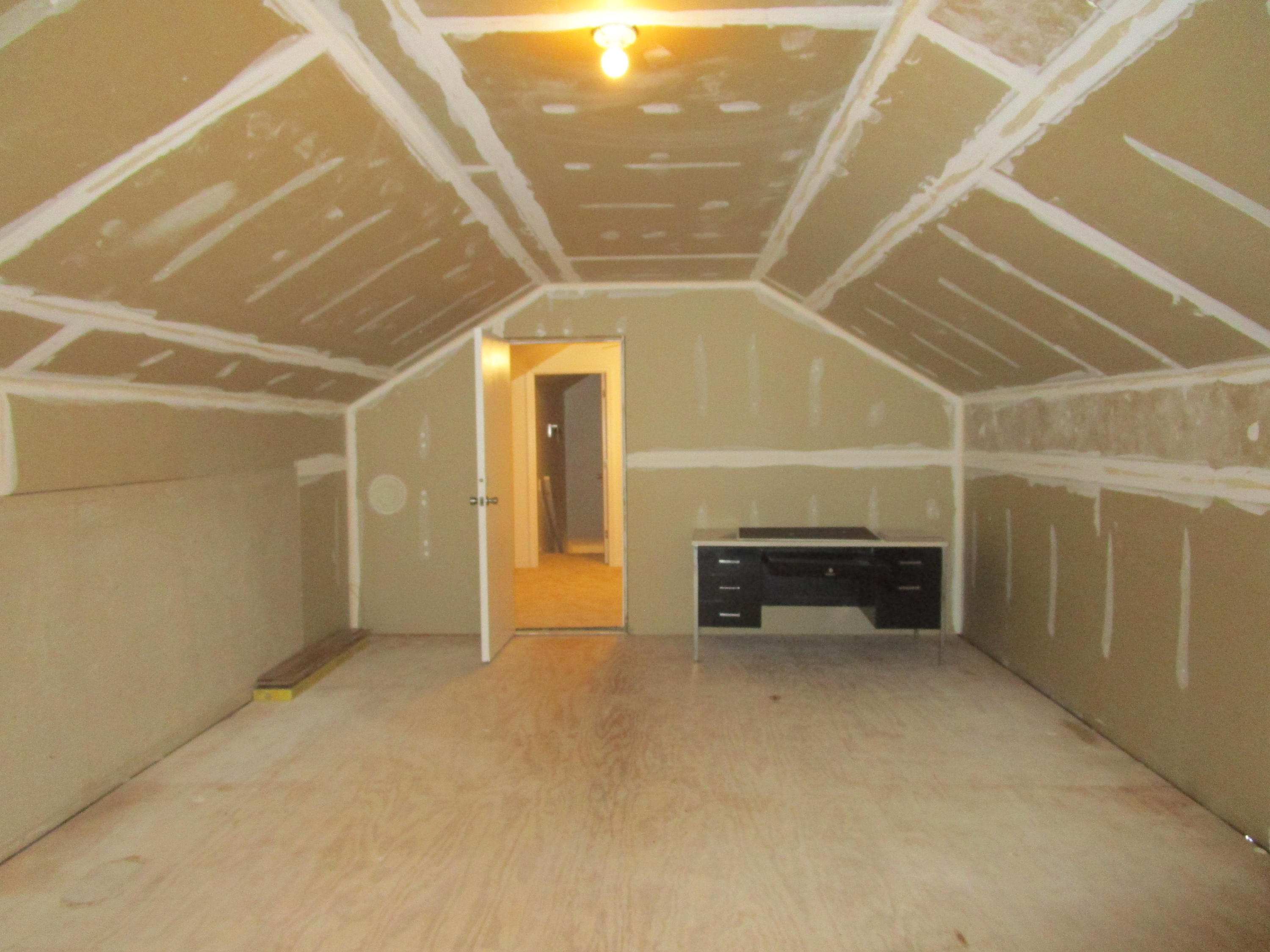 MORRIS ADDN TO CRESTVIEW - Residential