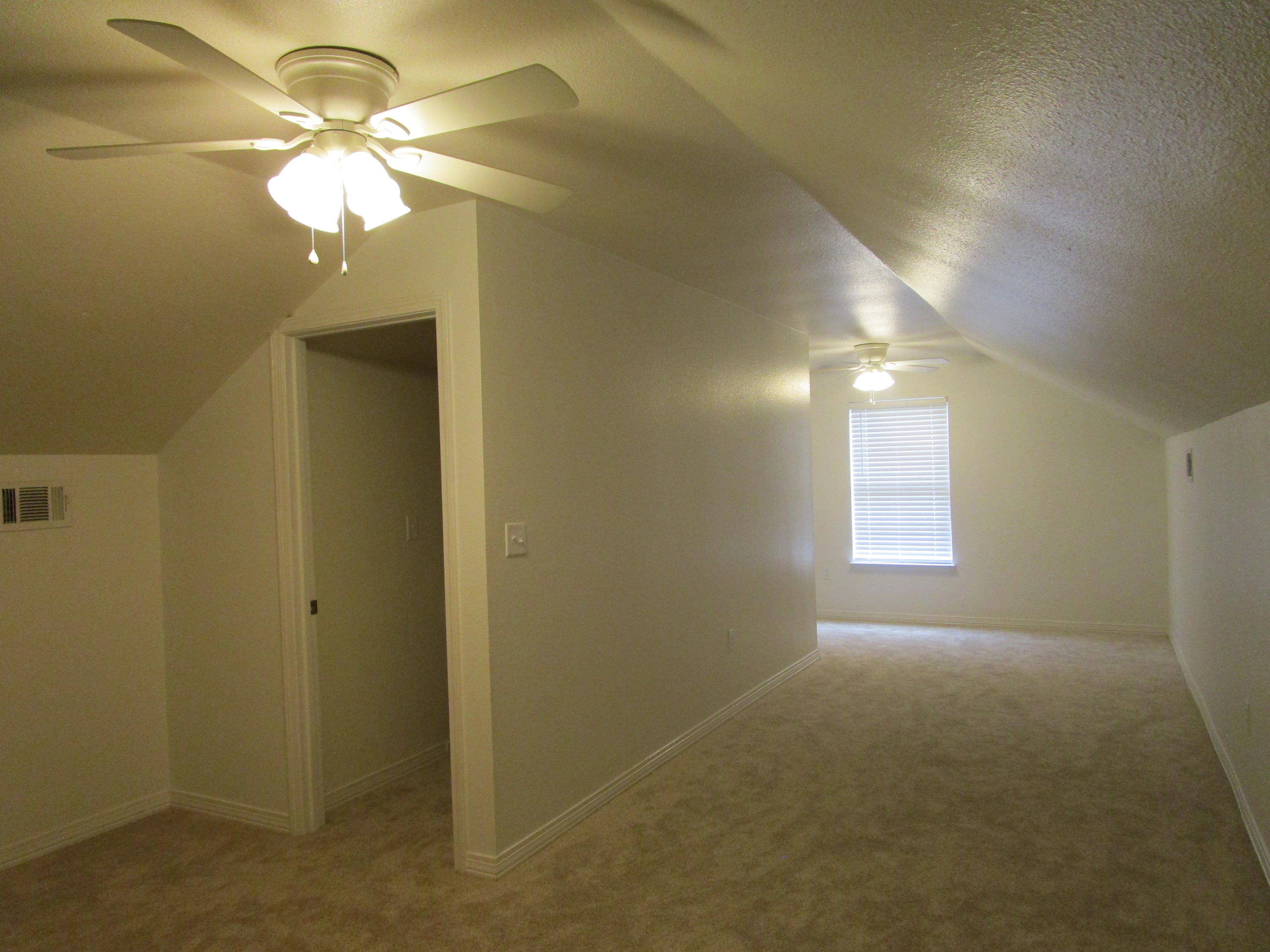 MORRIS ADDN TO CRESTVIEW - Residential