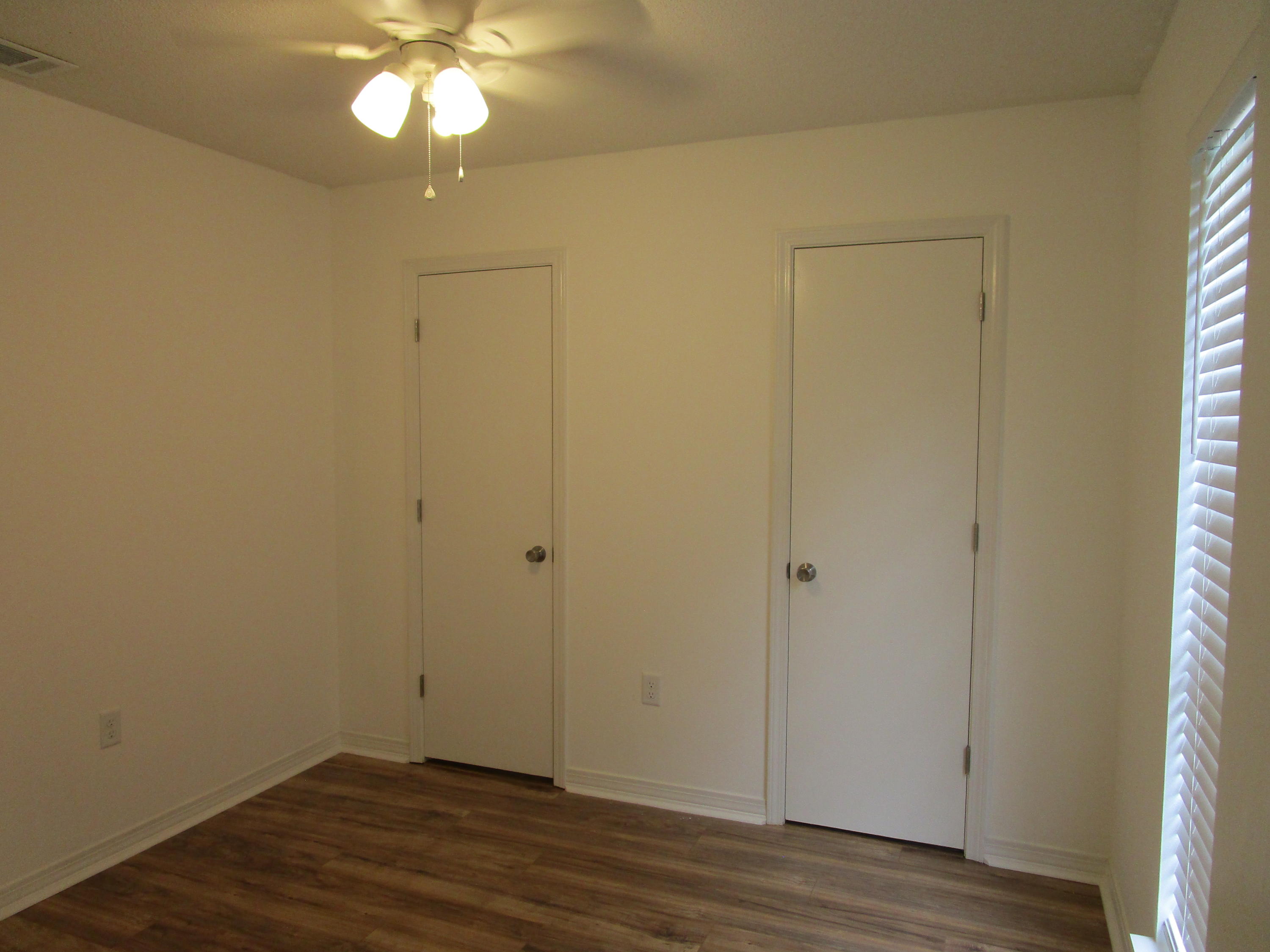 MORRIS ADDN TO CRESTVIEW - Residential