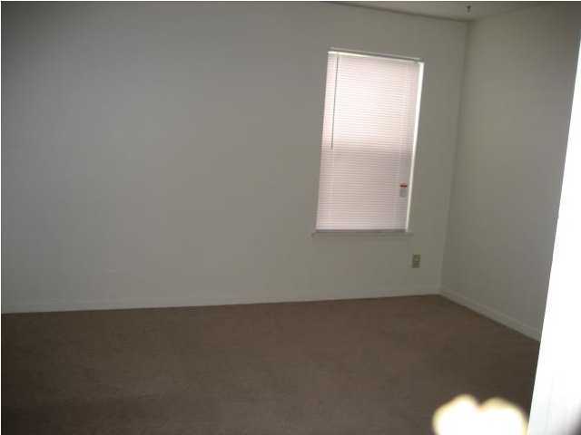 0 ST. ANN - Residential Lease