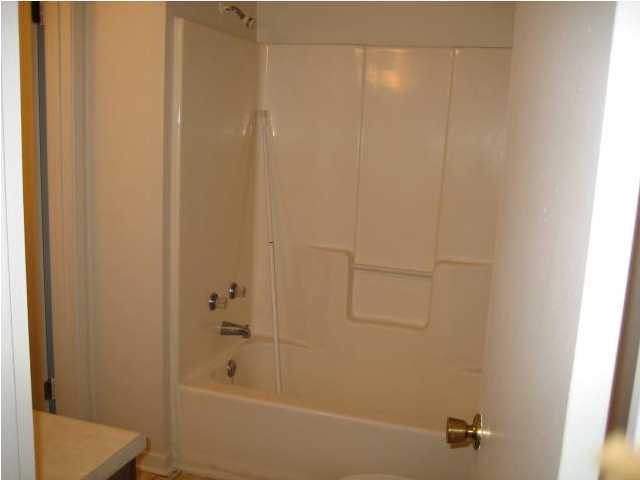 0 ST. ANN - Residential Lease