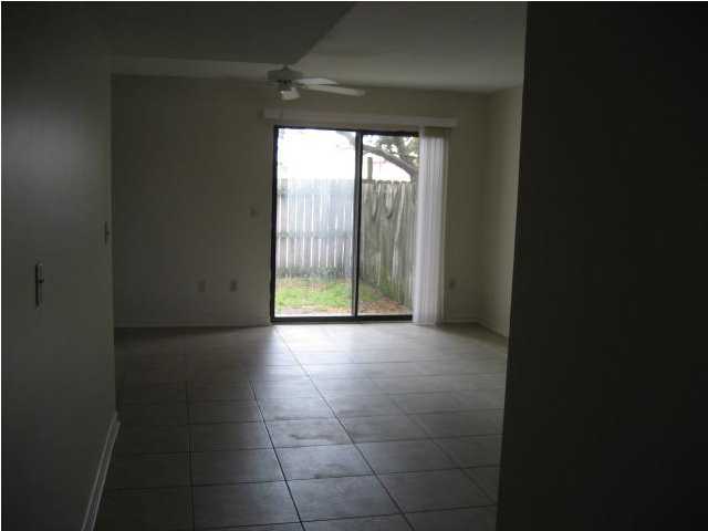 0 ST. ANN - Residential Lease