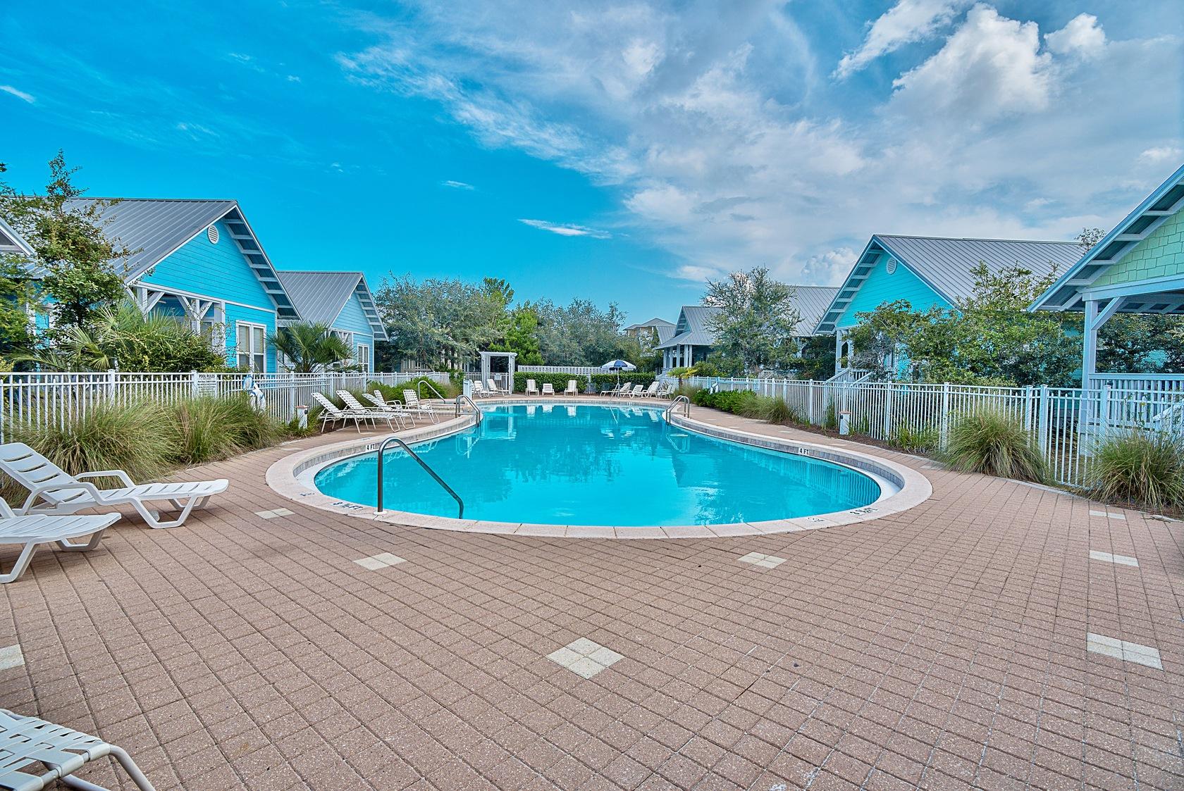 COTTAGES AT CAMP CREEK - Residential