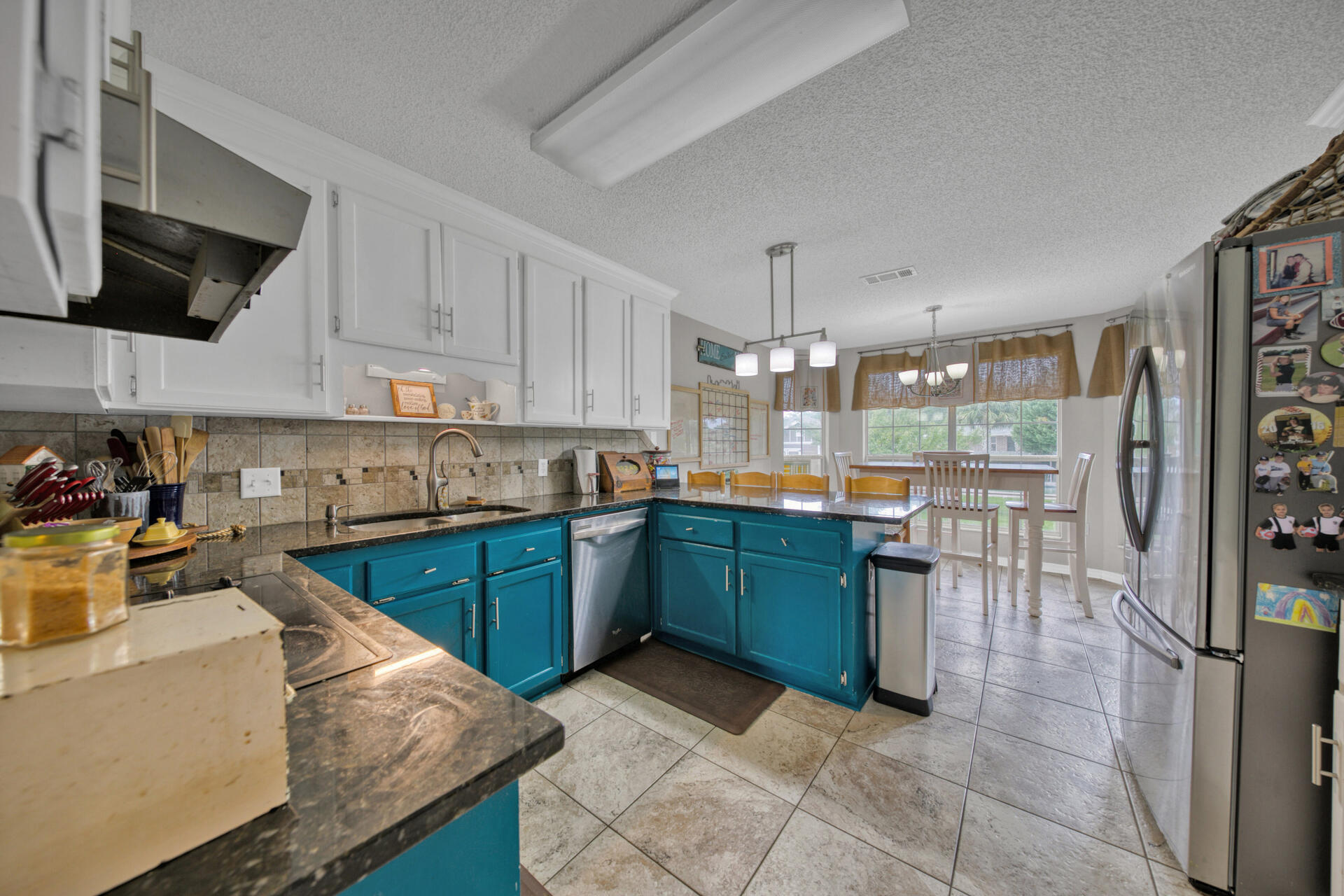 HOLLEY BY THE SEA - Residential