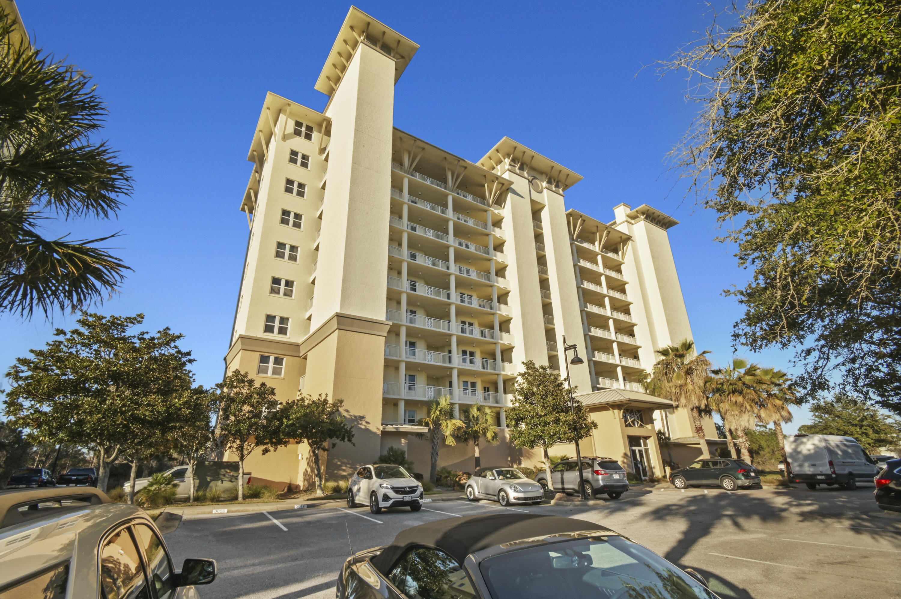 LA SALBADORA AT LOST KEY GOLF & BEACH CLUB CONDO - Residential