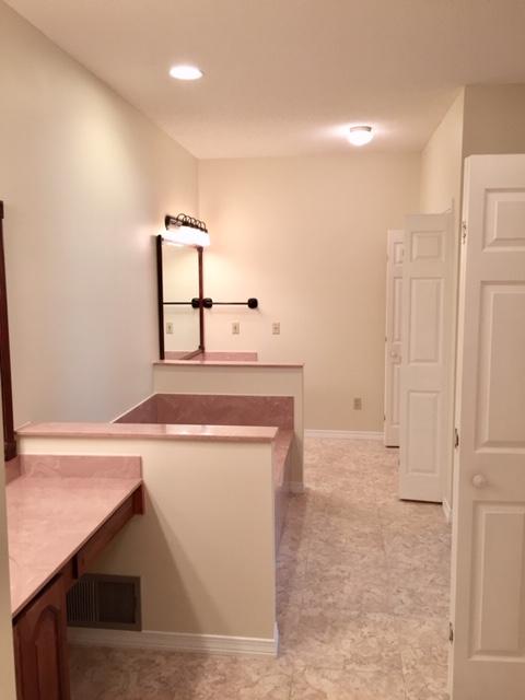 LAKE POINTE - Residential