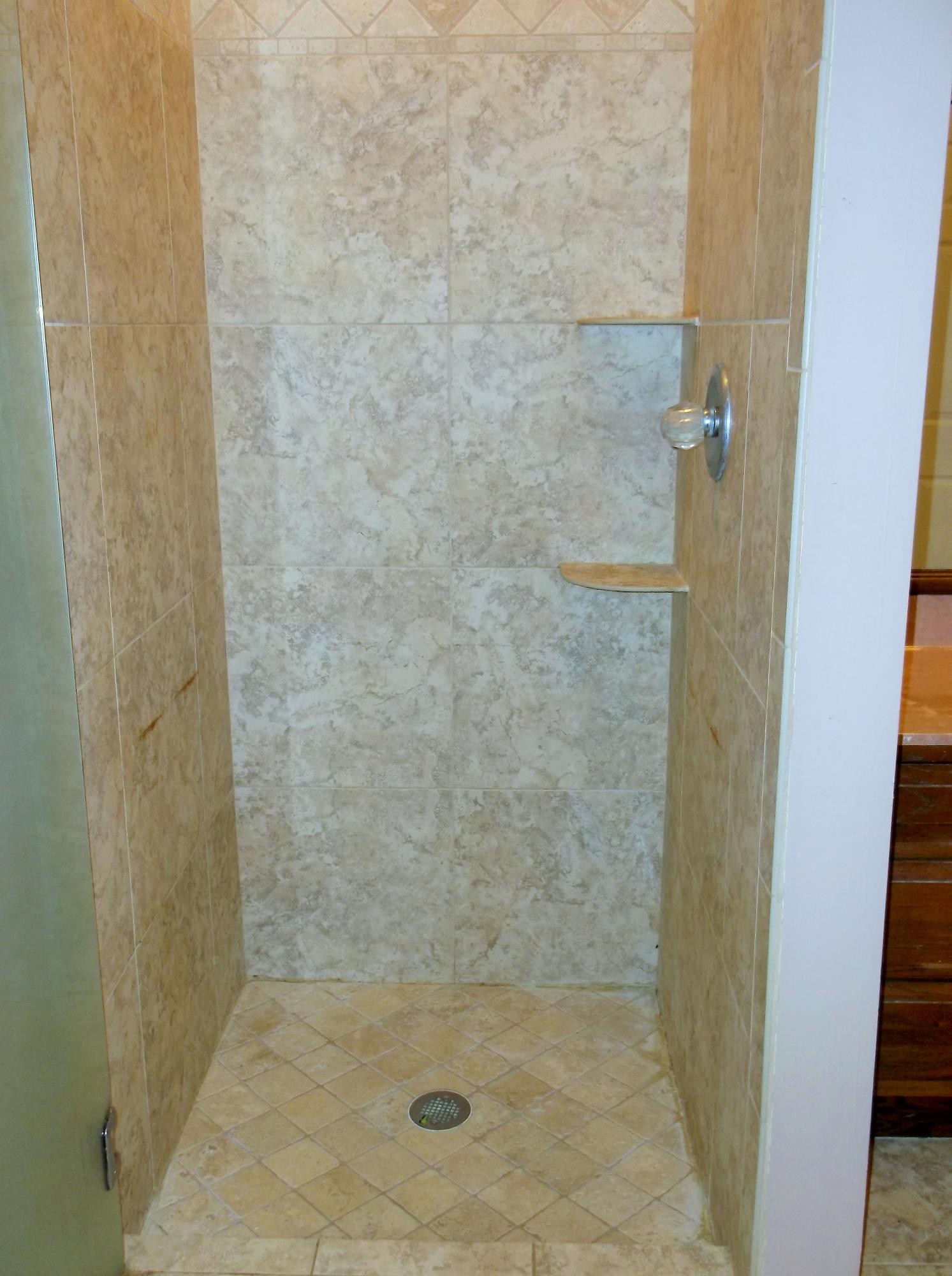 LAKE POINTE - Residential