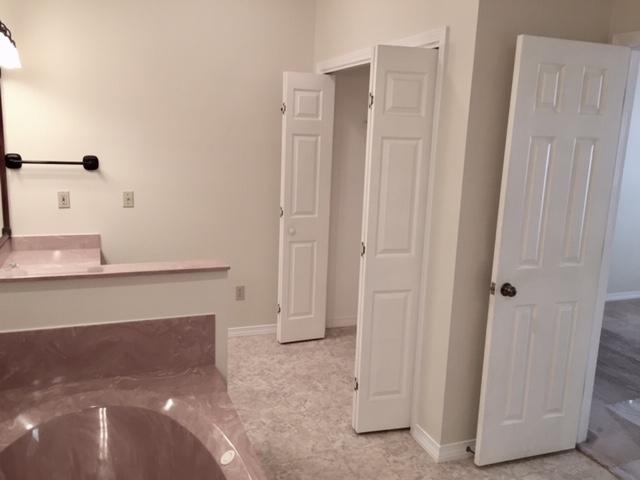 LAKE POINTE - Residential