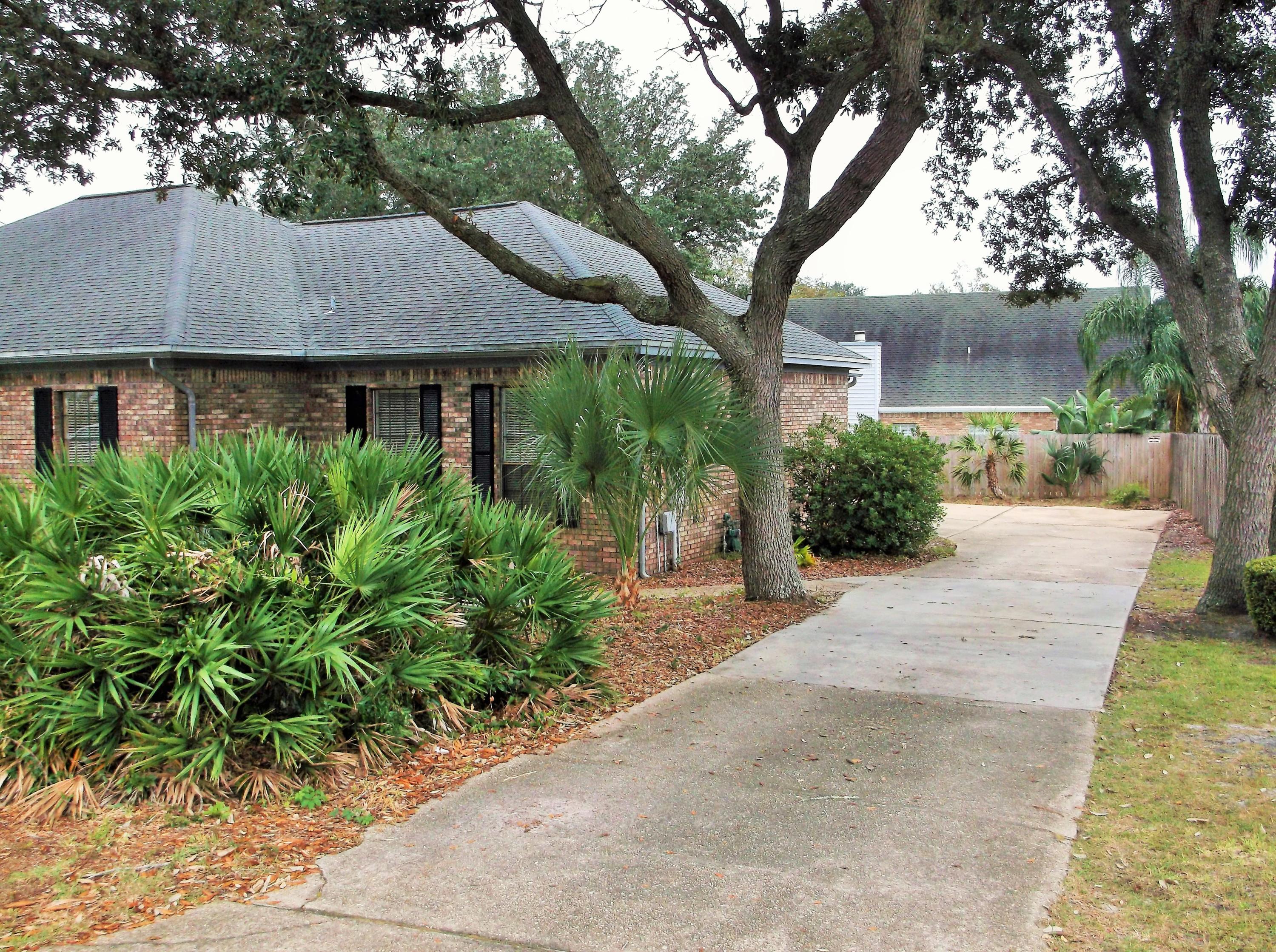 LAKE POINTE - Residential