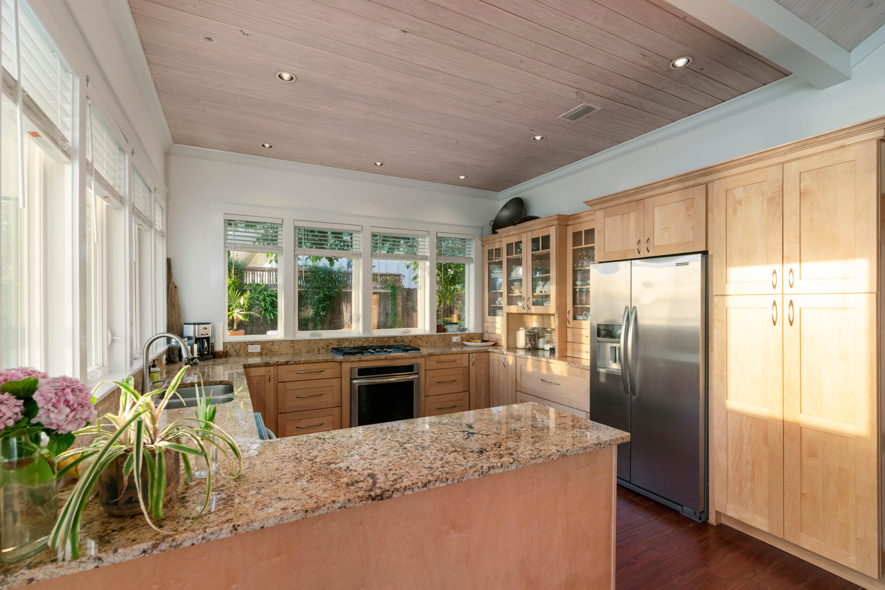 BAY GROVE - Residential