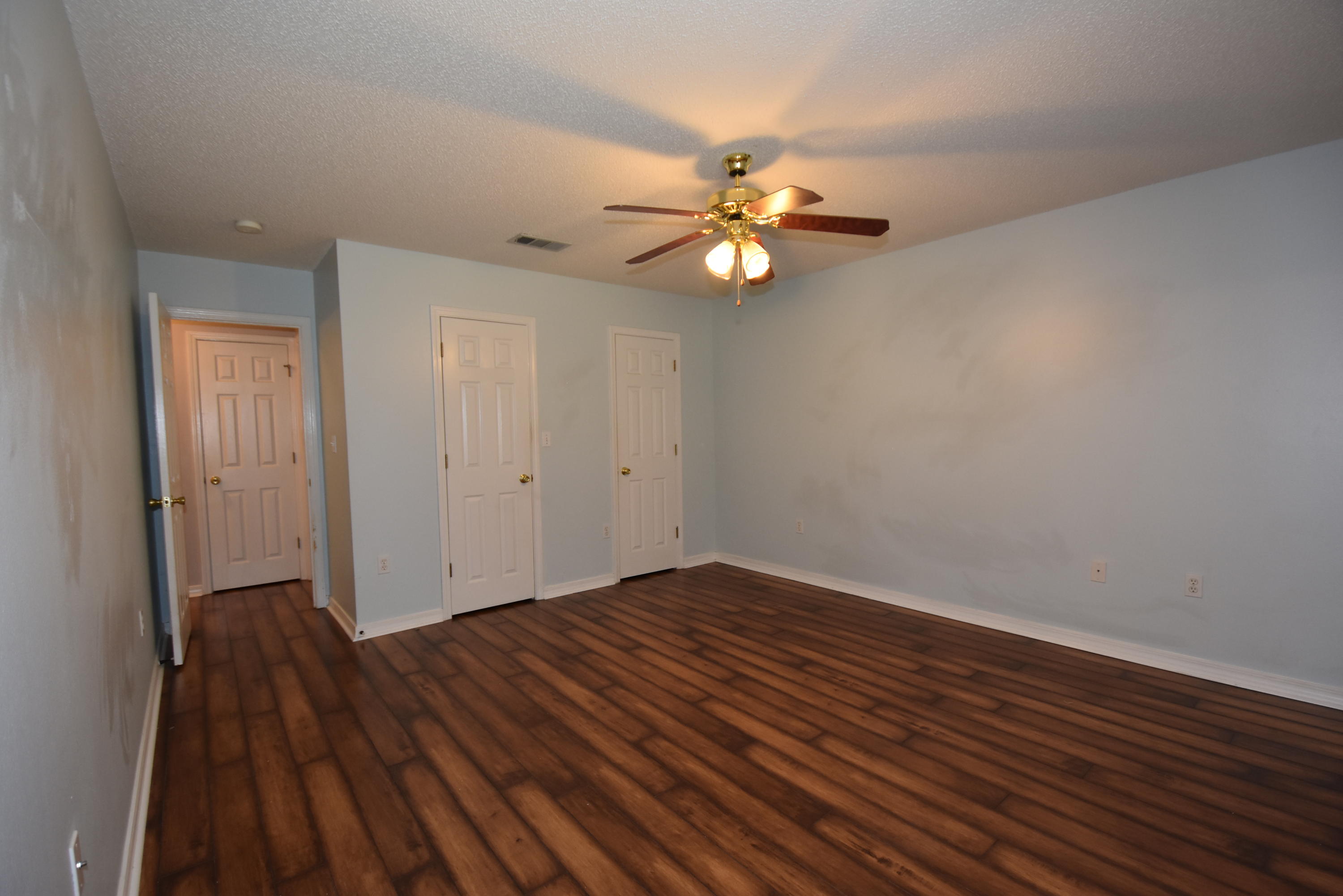 OAKDALE MINI FARMS RESUB LOT 11 - Residential