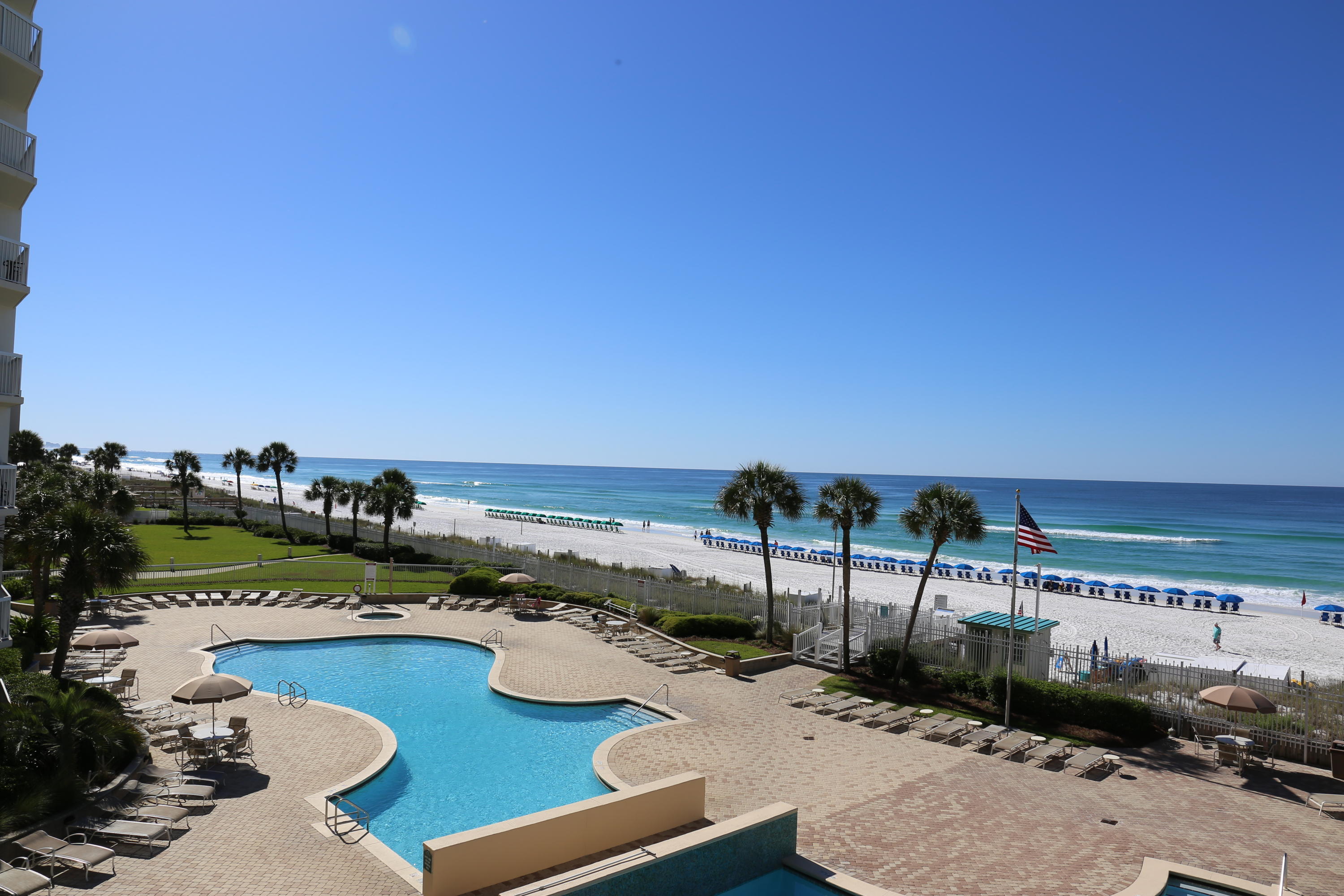 SILVER BEACH TOWERS - Residential