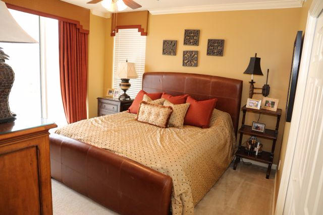 SILVER BEACH TOWERS - Residential