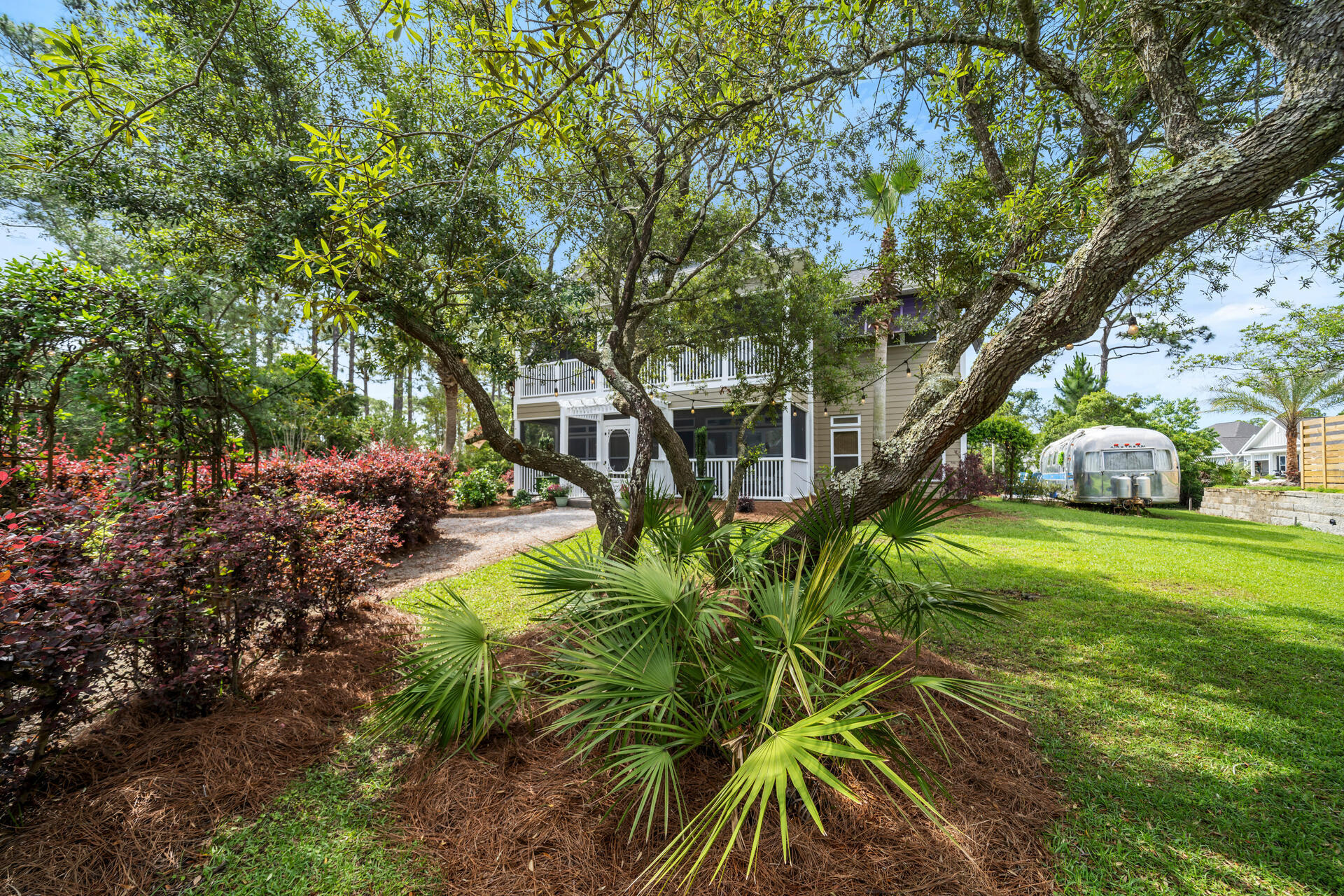 CREEKWATER BAY ESTATES UNREC - Residential