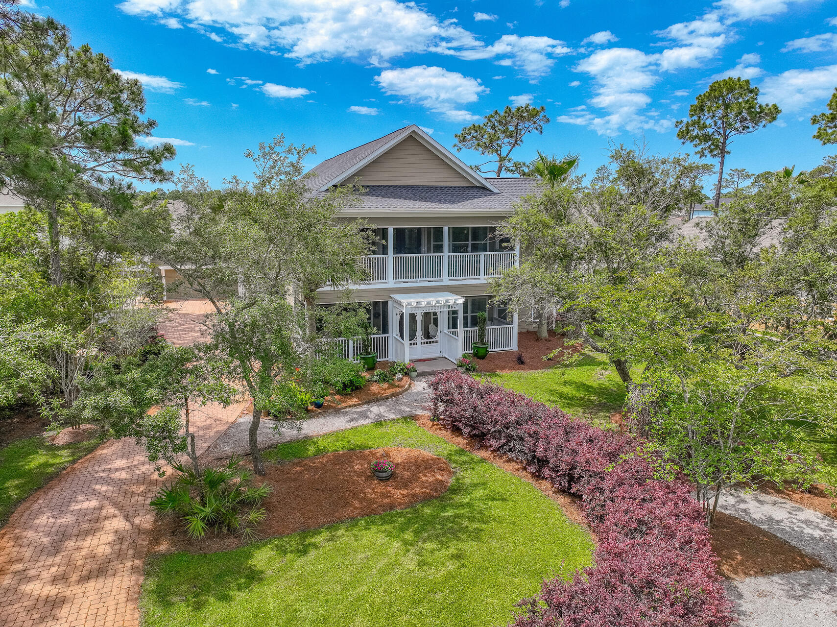 CREEKWATER BAY ESTATES UNREC - Residential