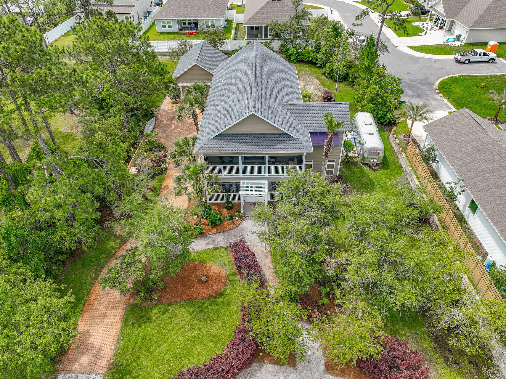 CREEKWATER BAY ESTATES UNREC - Residential
