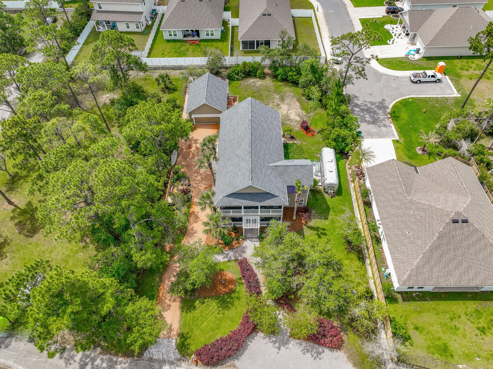 CREEKWATER BAY ESTATES UNREC - Residential
