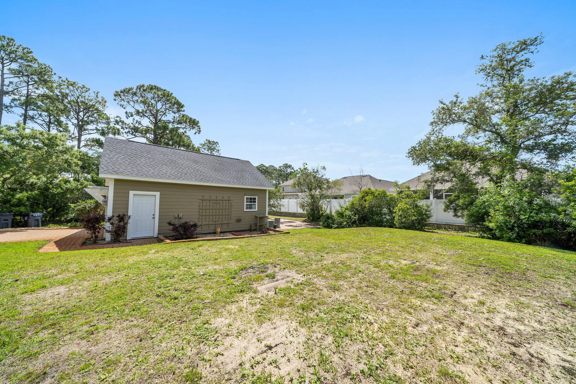 CREEKWATER BAY ESTATES UNREC - Residential