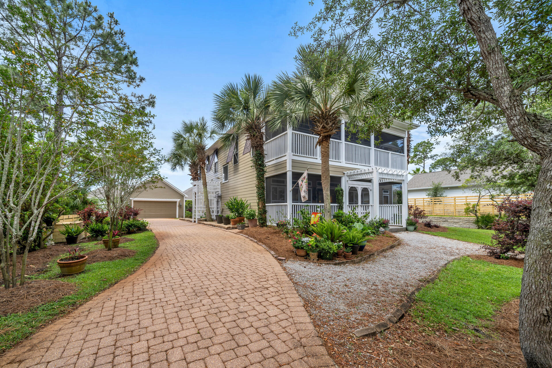 CREEKWATER BAY ESTATES UNREC - Residential