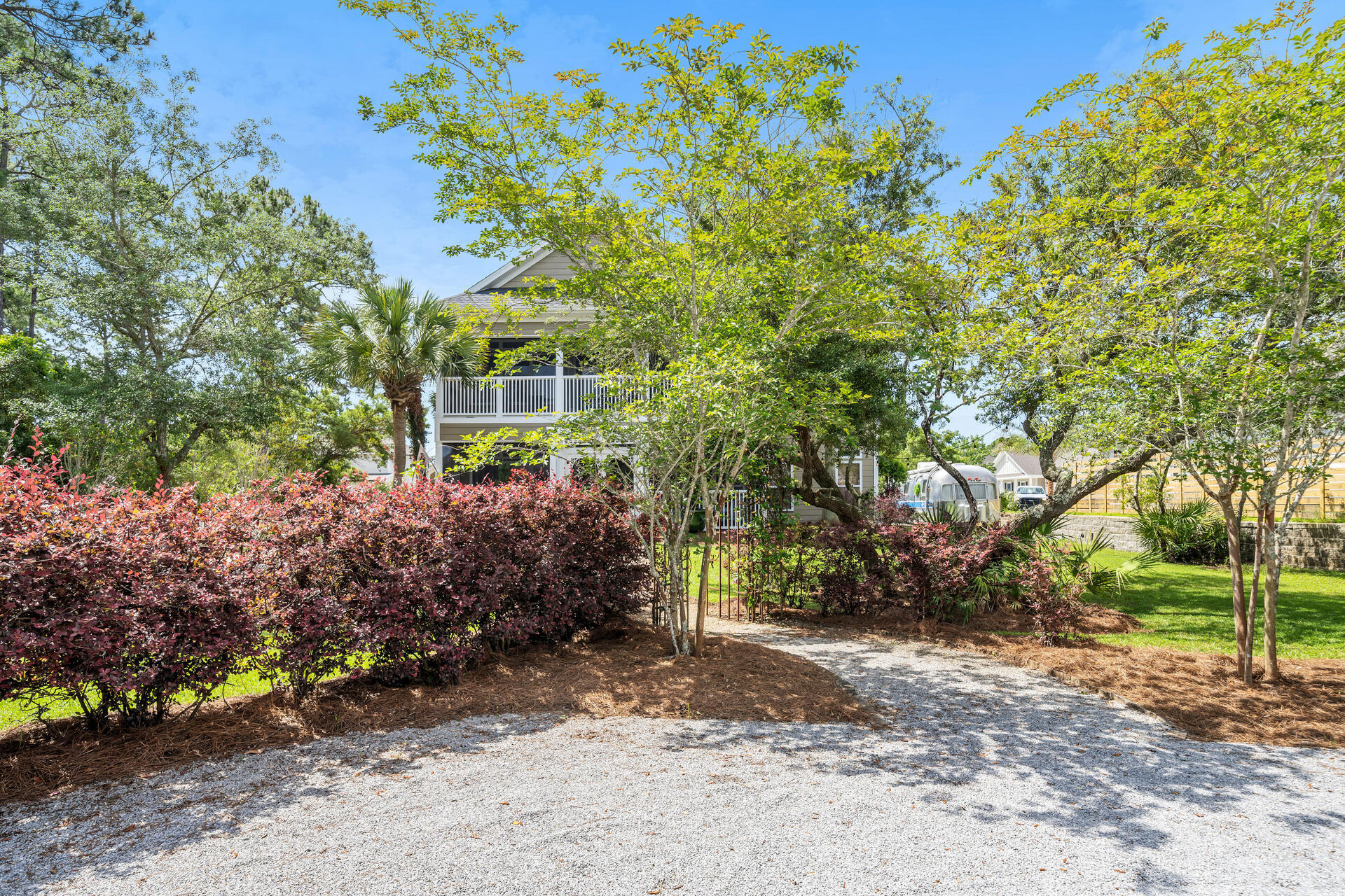CREEKWATER BAY ESTATES UNREC - Residential