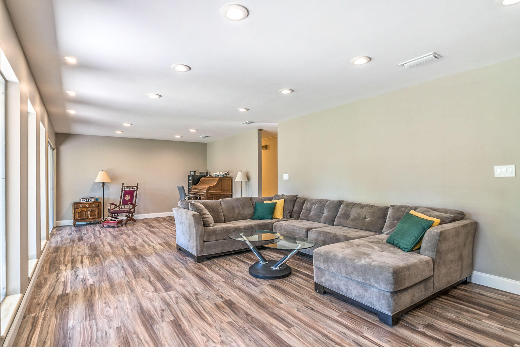 LAKE LORRAINE ESTATES - Residential