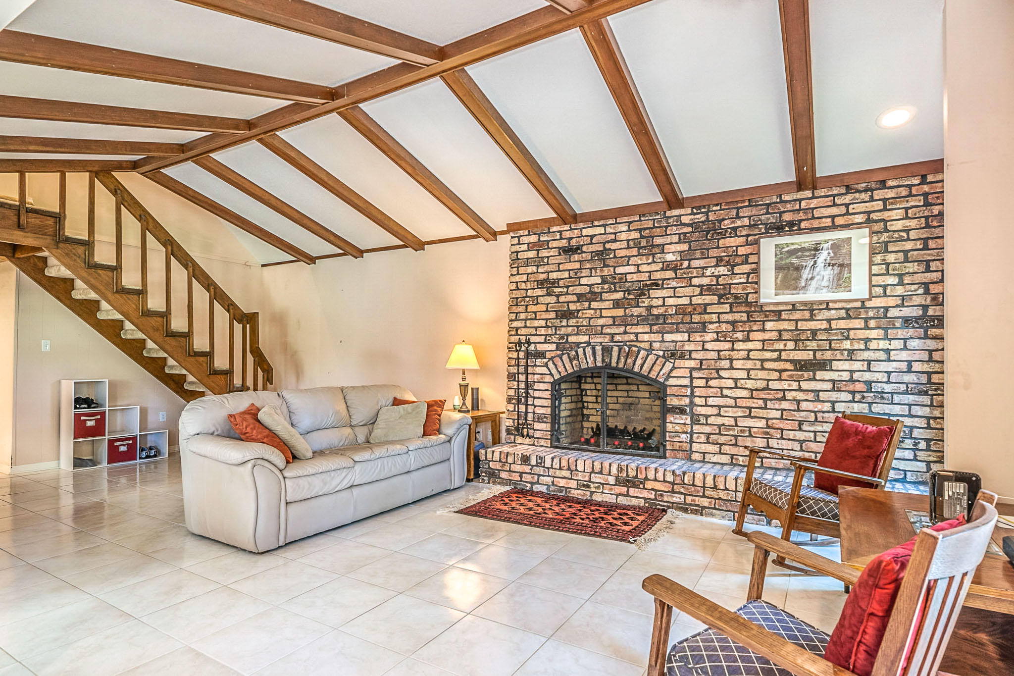 LAKE LORRAINE ESTATES - Residential