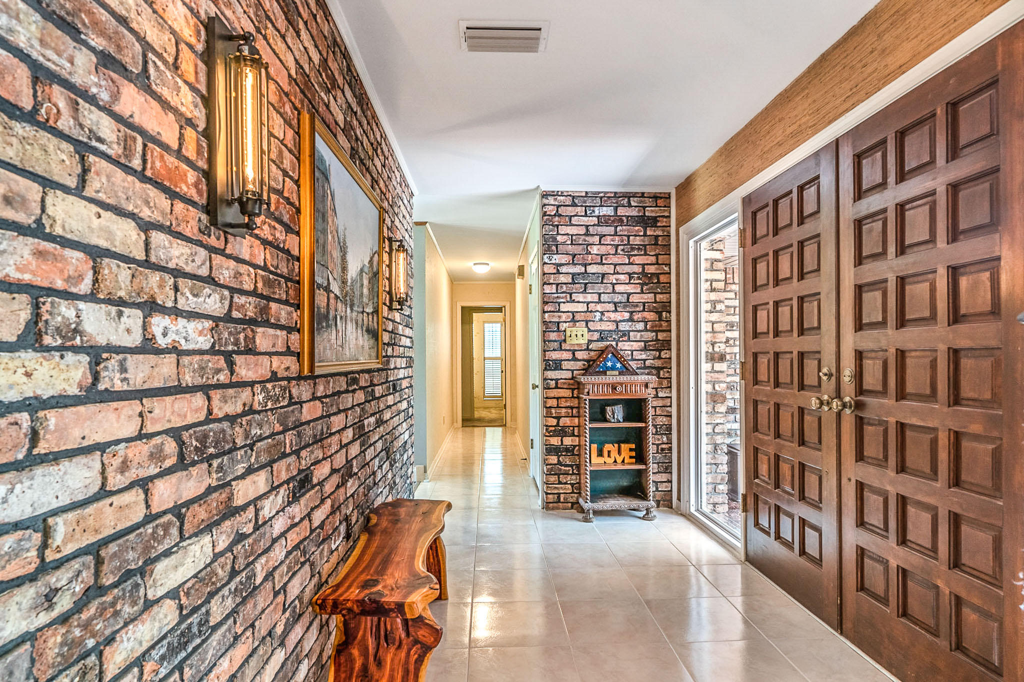 LAKE LORRAINE ESTATES - Residential
