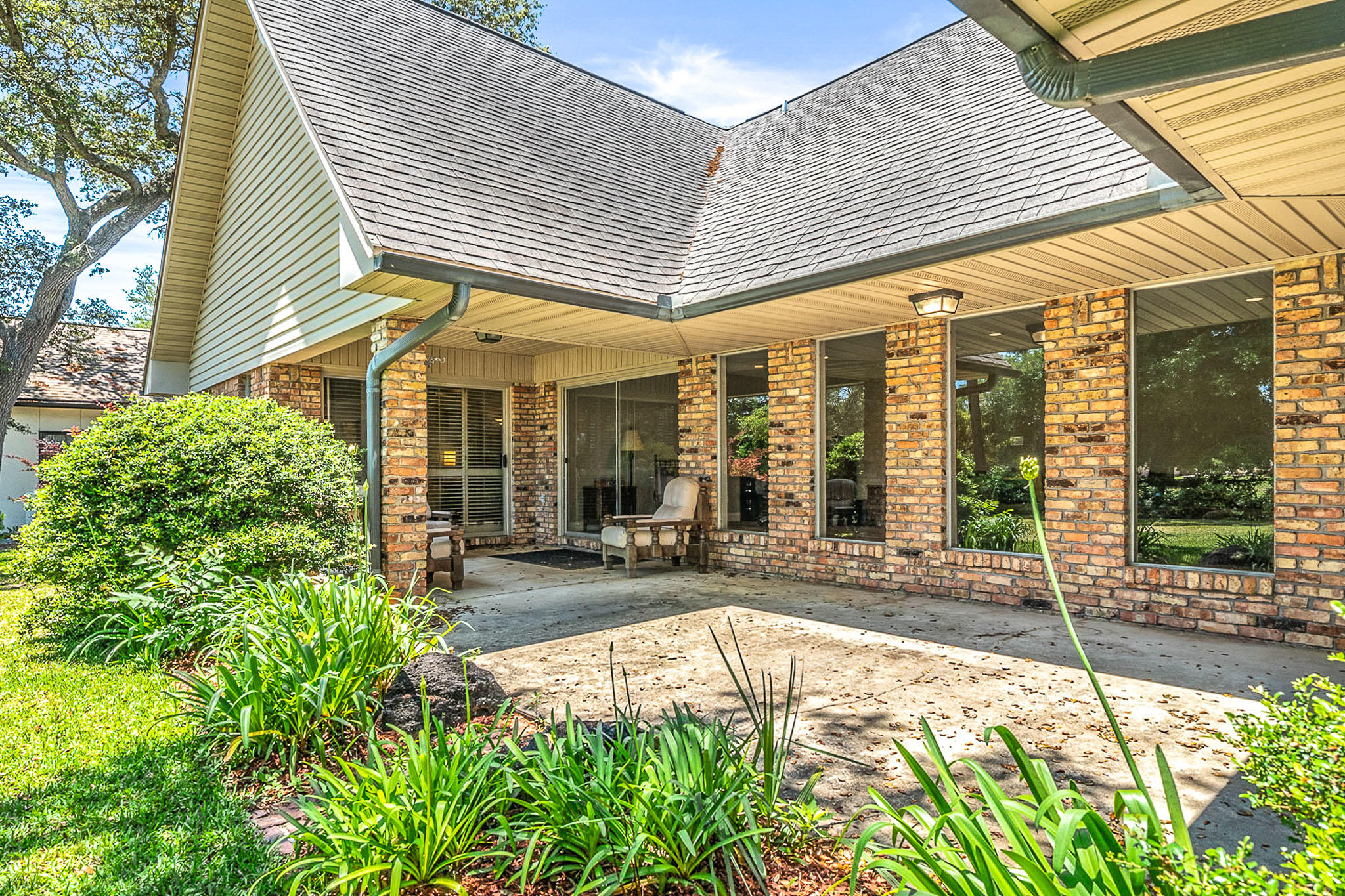 LAKE LORRAINE ESTATES - Residential