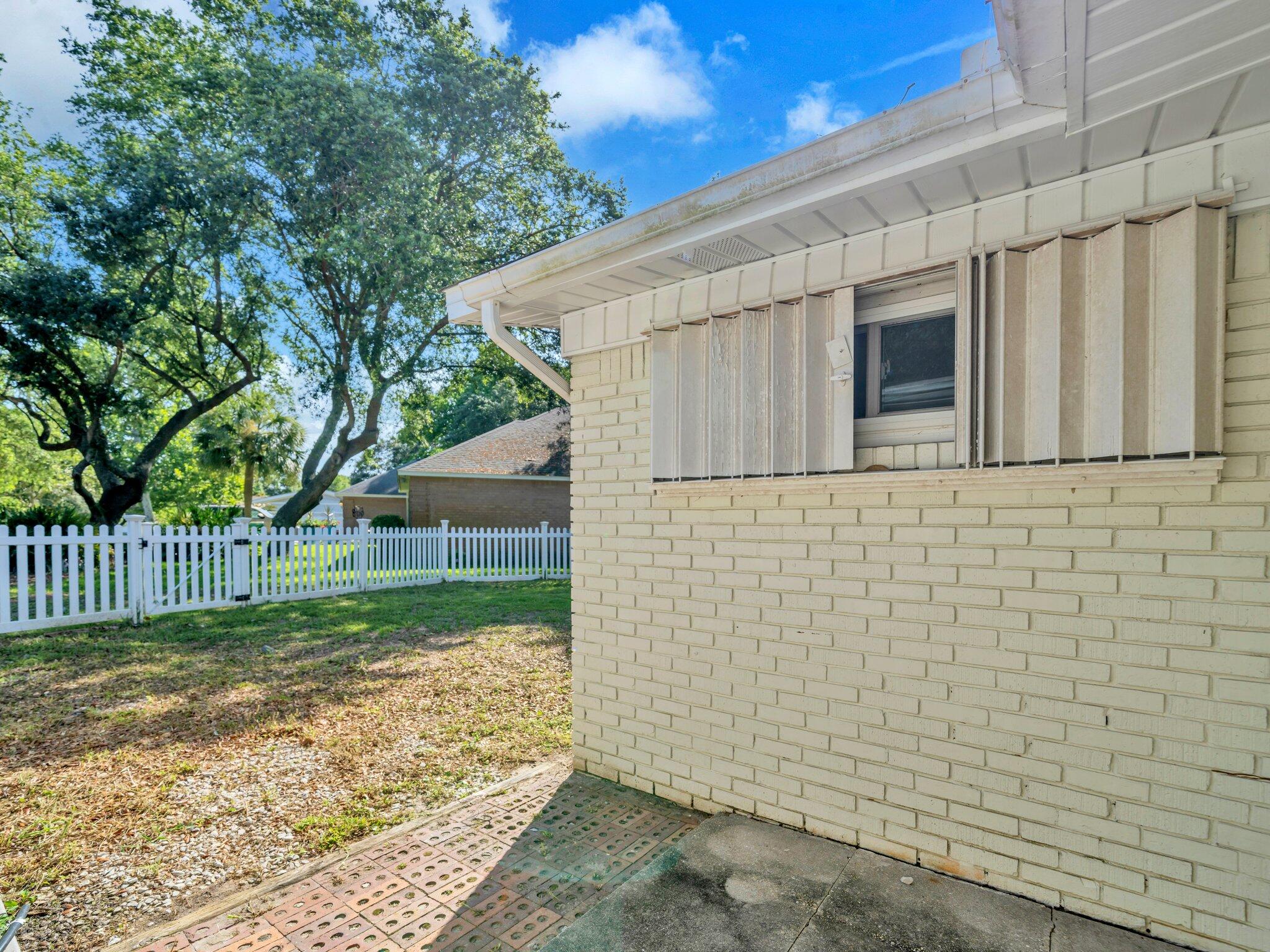 EASTWOOD 4TH ADDN - Residential