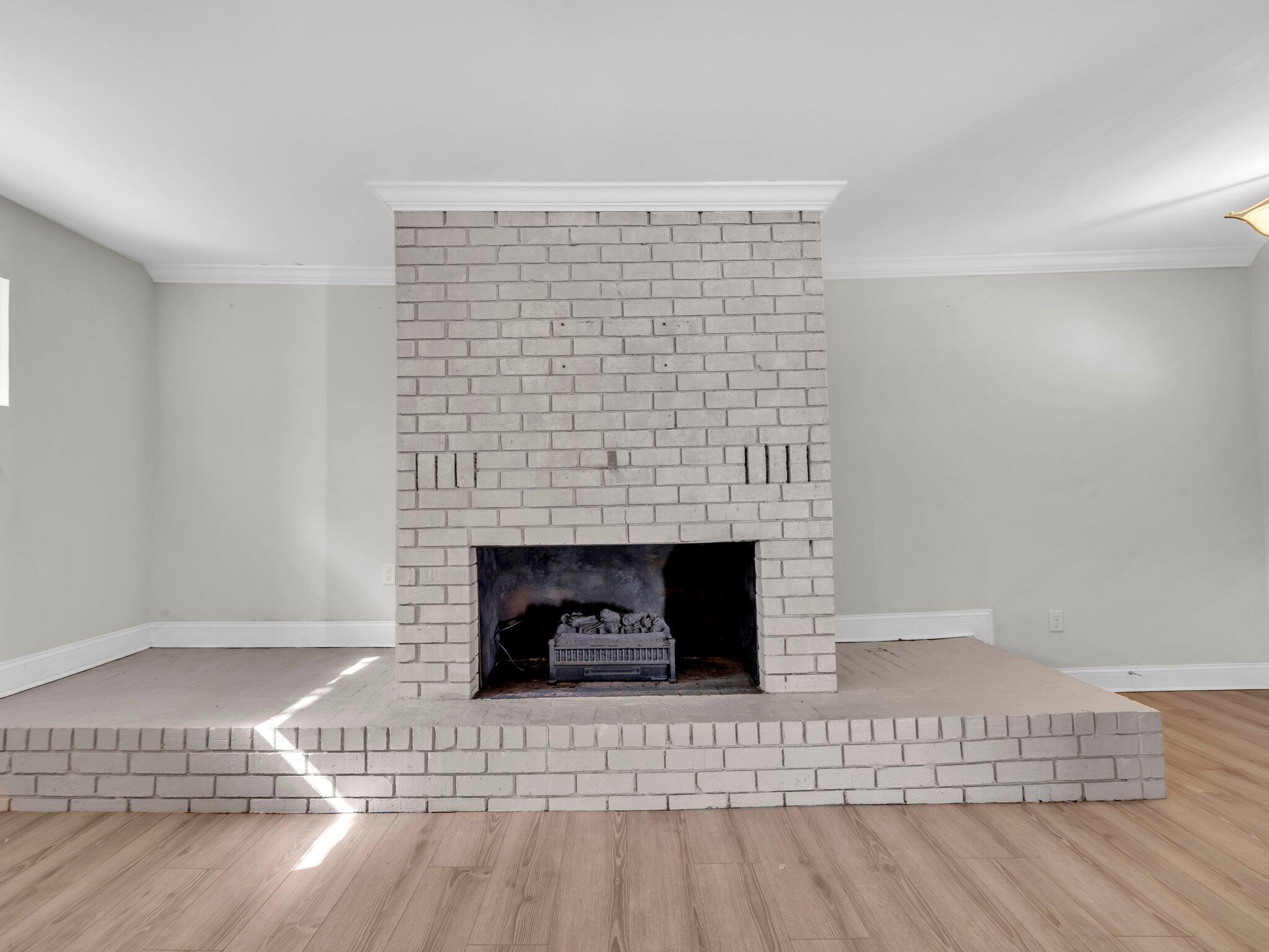 EASTWOOD 4TH ADDN - Residential