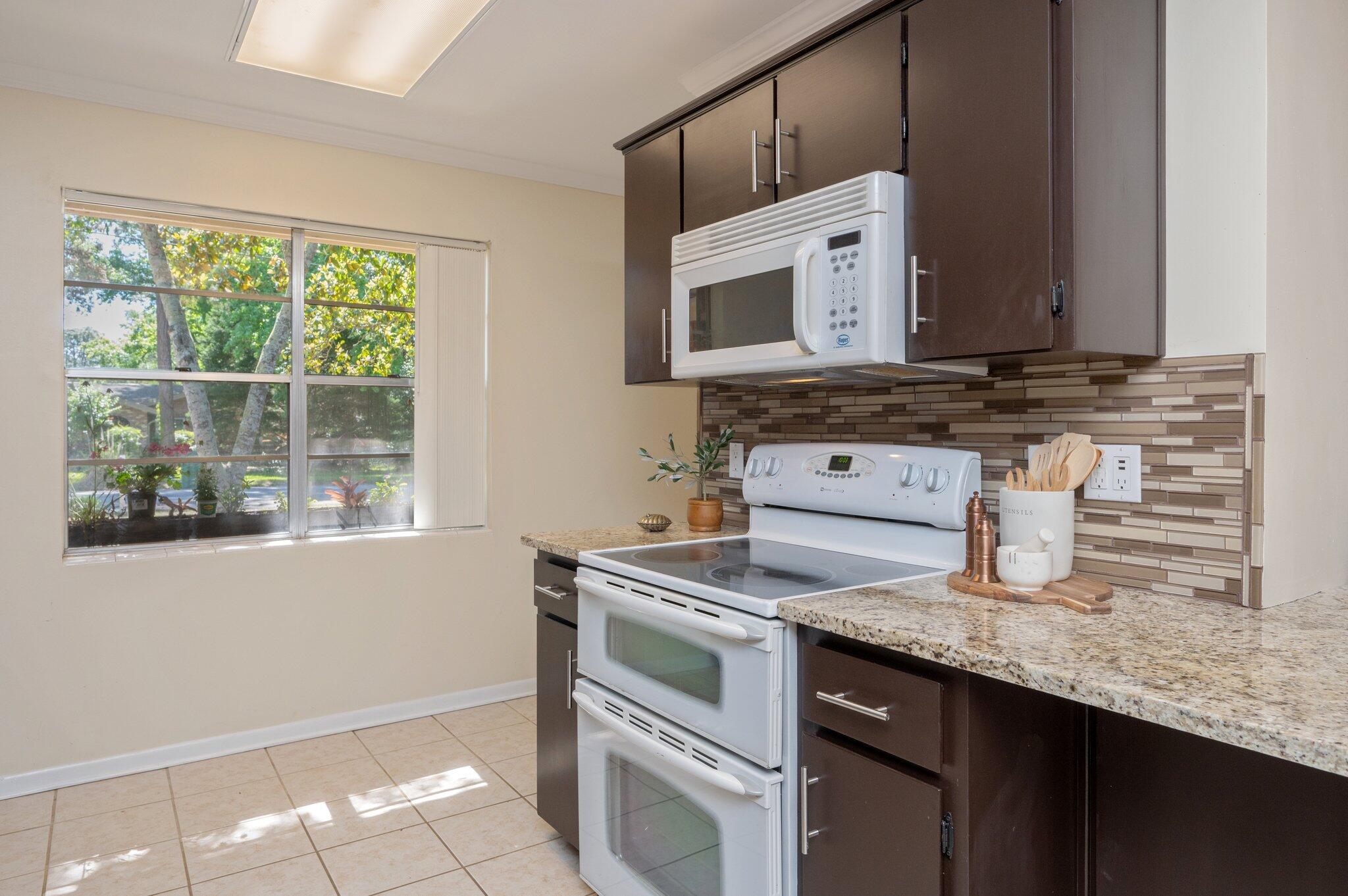 LONGWOOD S/D 3RD ADDN - Residential